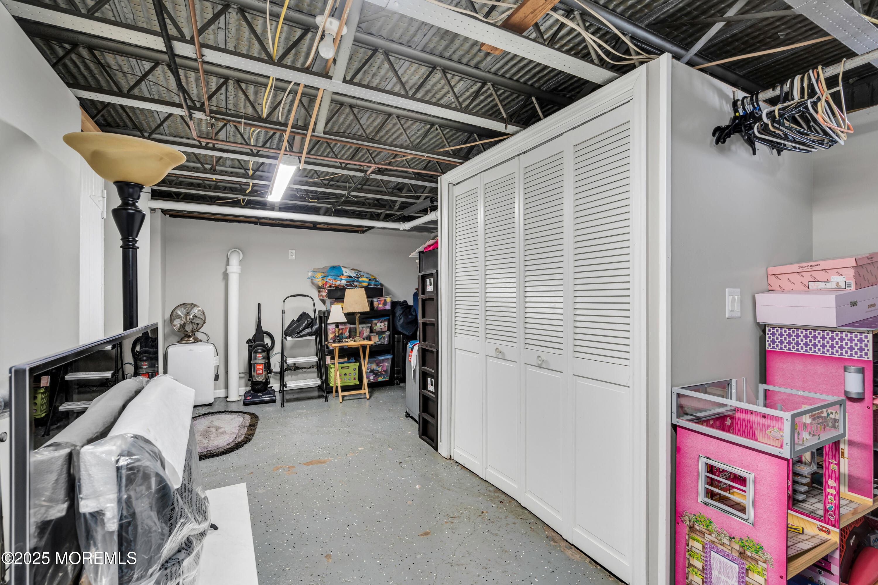 685 Broad Street, Bloomfield, New Jersey image 19