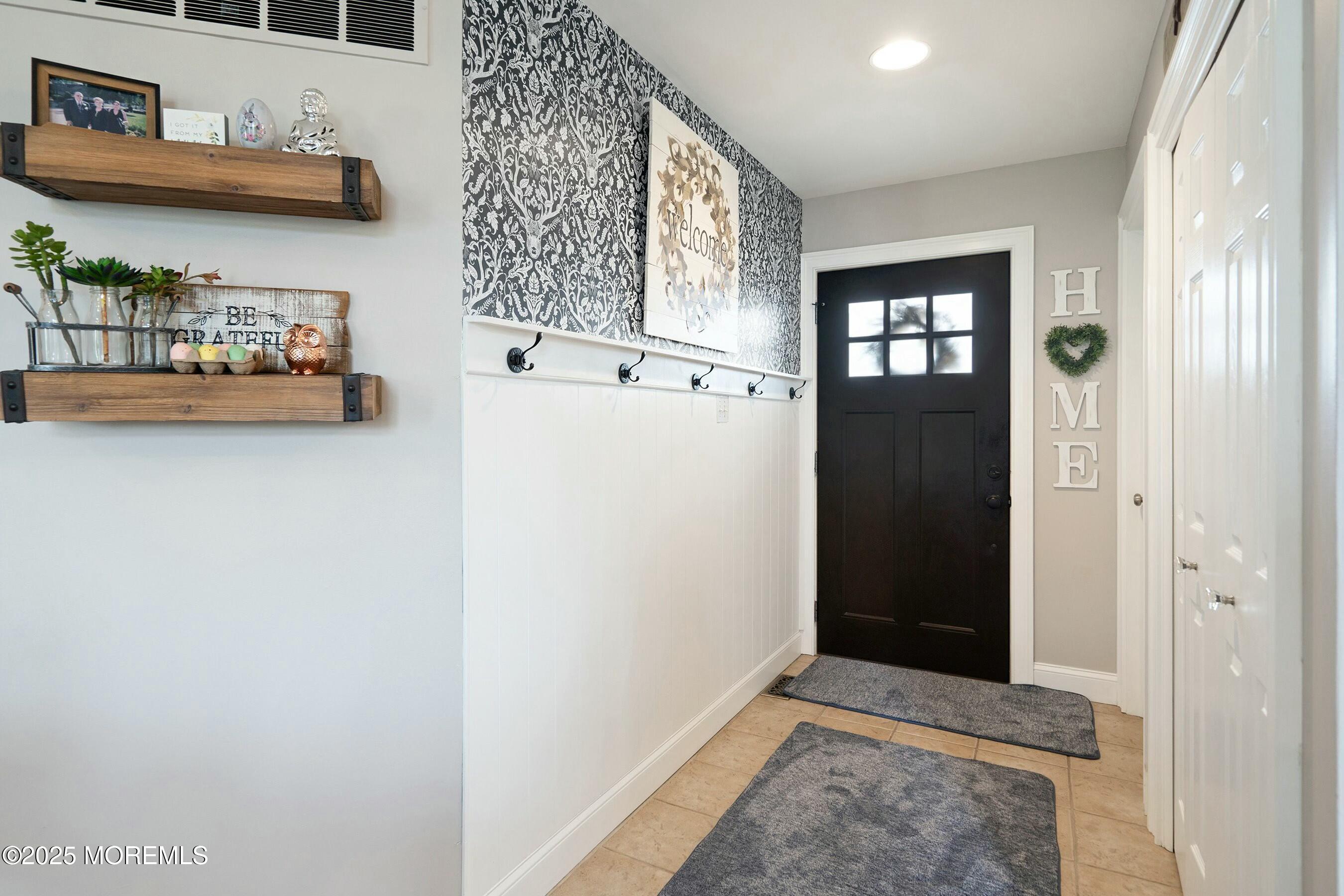 226 Atlantis Avenue, Manahawkin, Texas image 3