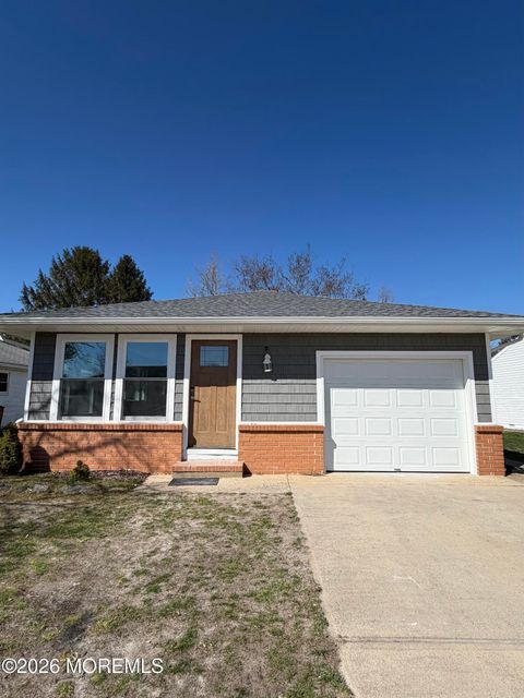 Photo of 114 Barbuda Street, Toms River, NJ 08757 (MLS # 22610727)