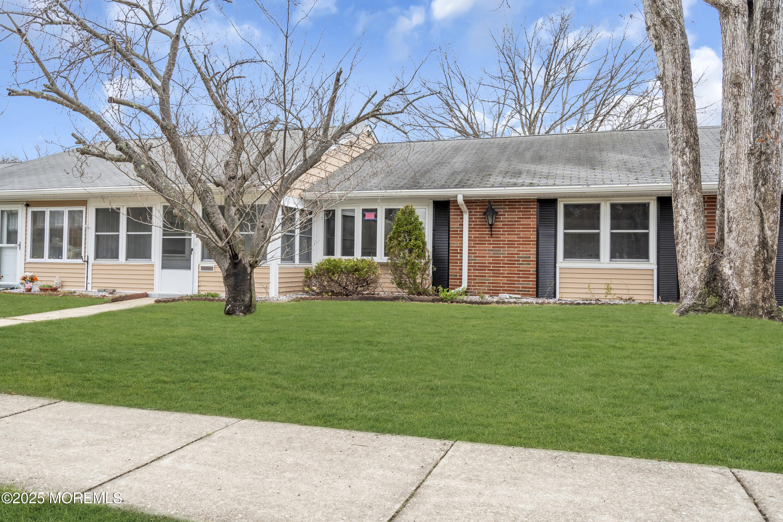 402 Picardy Court #B, Lakewood, New Jersey image 17