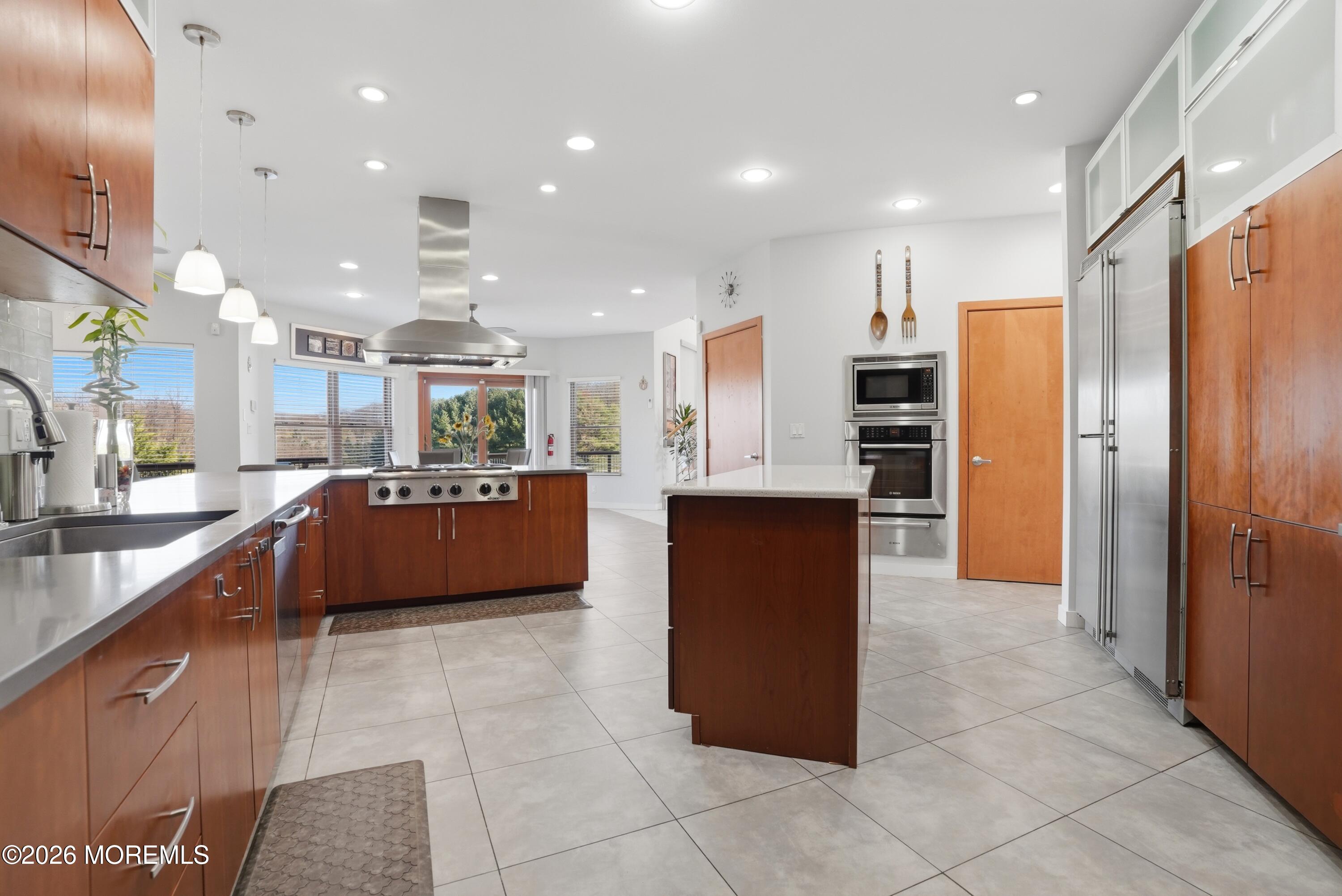 Millstone, New Jersey, 08535, United States, 6 Bedrooms Bedrooms, ,6 BathroomsBathrooms,Residential,Active,2037542