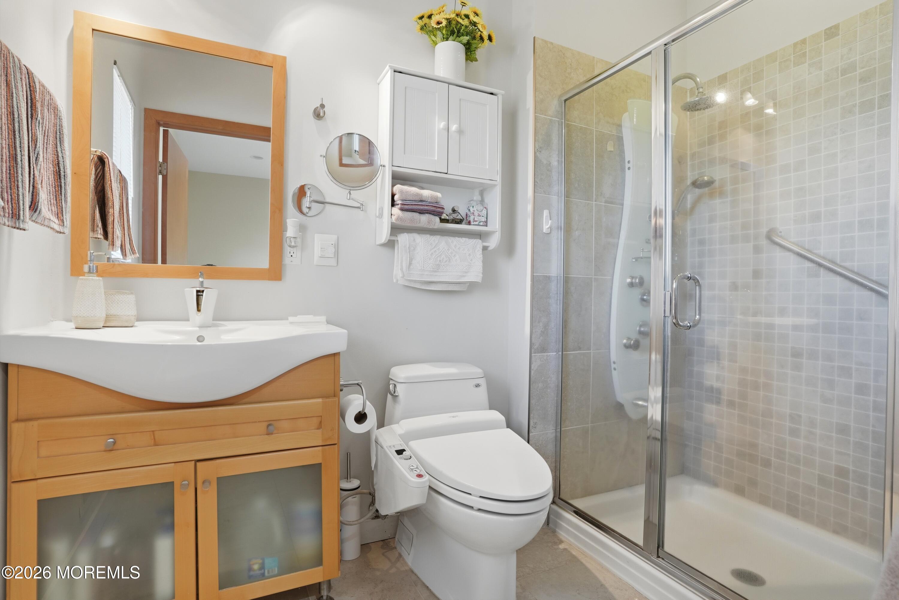 Millstone, New Jersey, 08535, United States, 6 Bedrooms Bedrooms, ,6 BathroomsBathrooms,Residential,Active,2037542