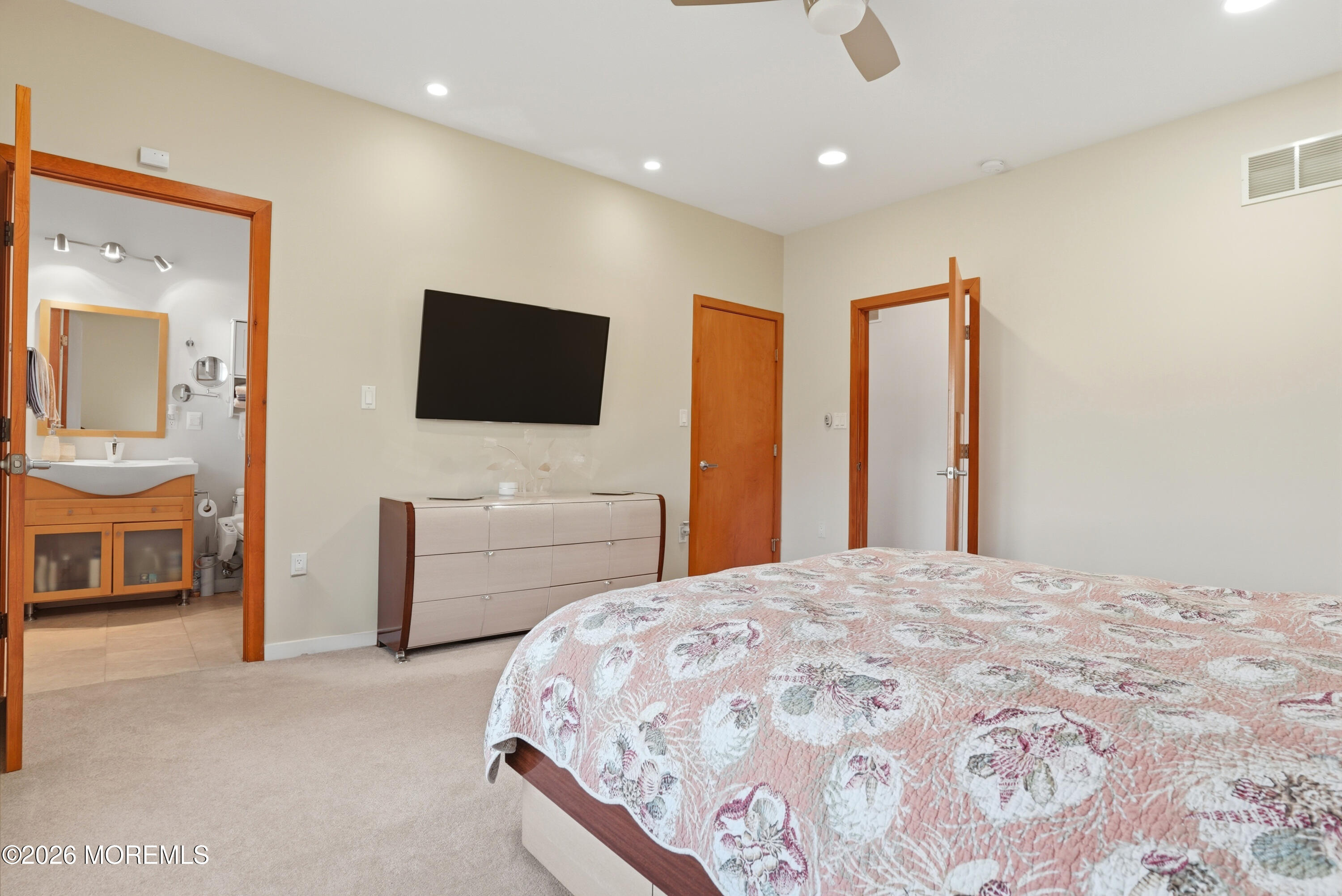 Millstone, New Jersey, 08535, United States, 6 Bedrooms Bedrooms, ,6 BathroomsBathrooms,Residential,Active,2037542