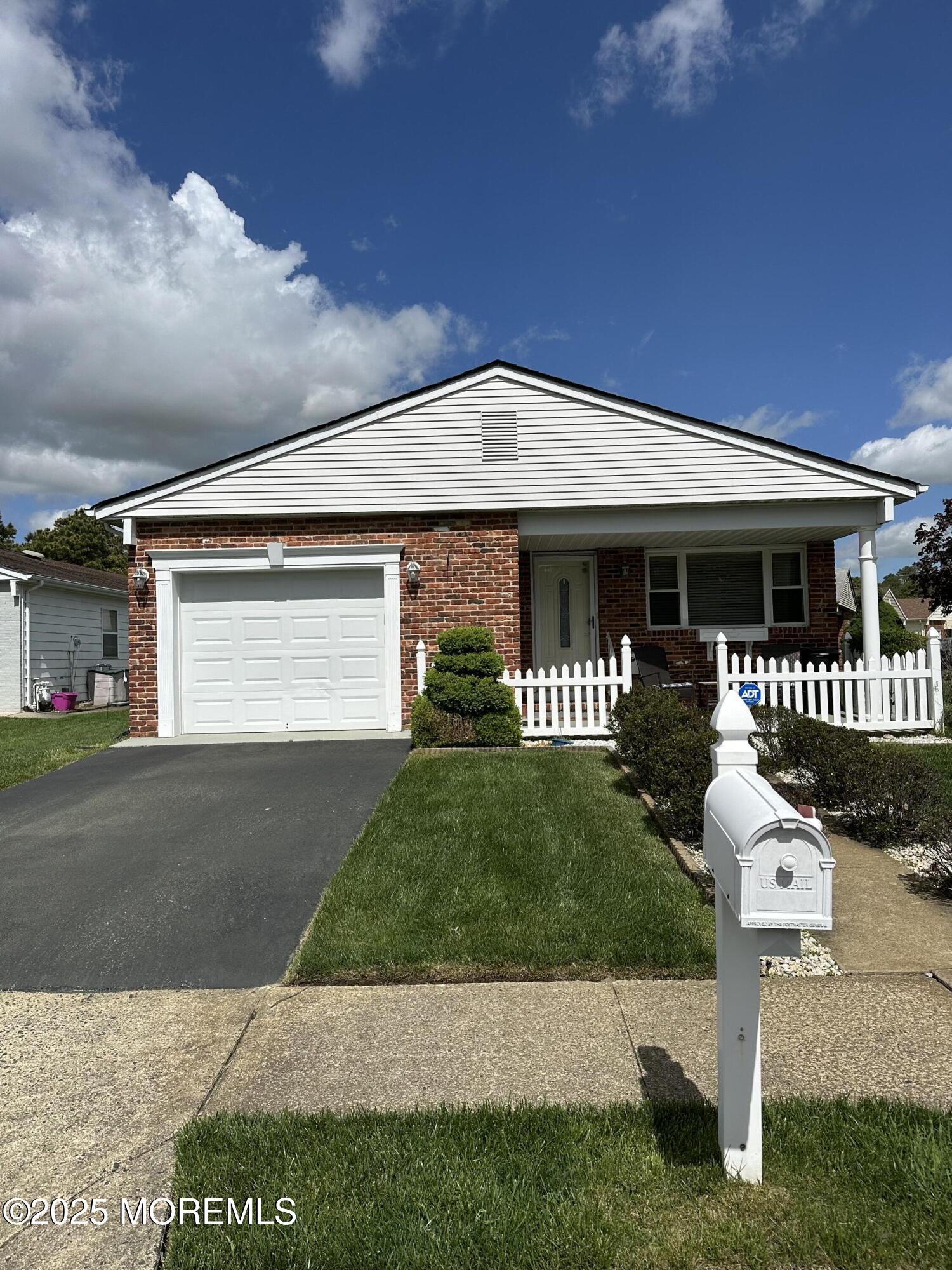 1 Lagos Court, Toms River, New Jersey image 1