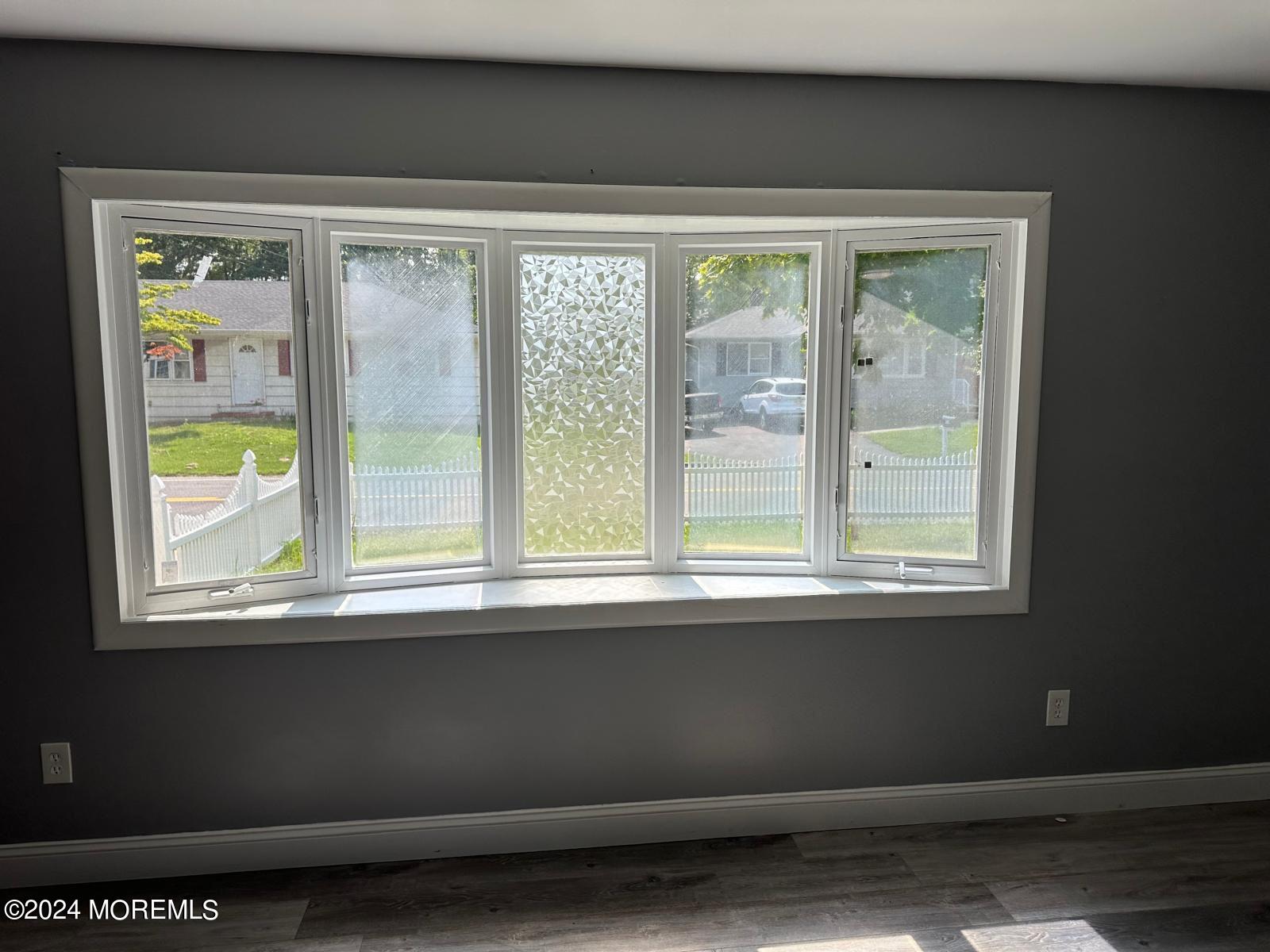Photo 9 of 20 of 328 Mizzen Avenue house