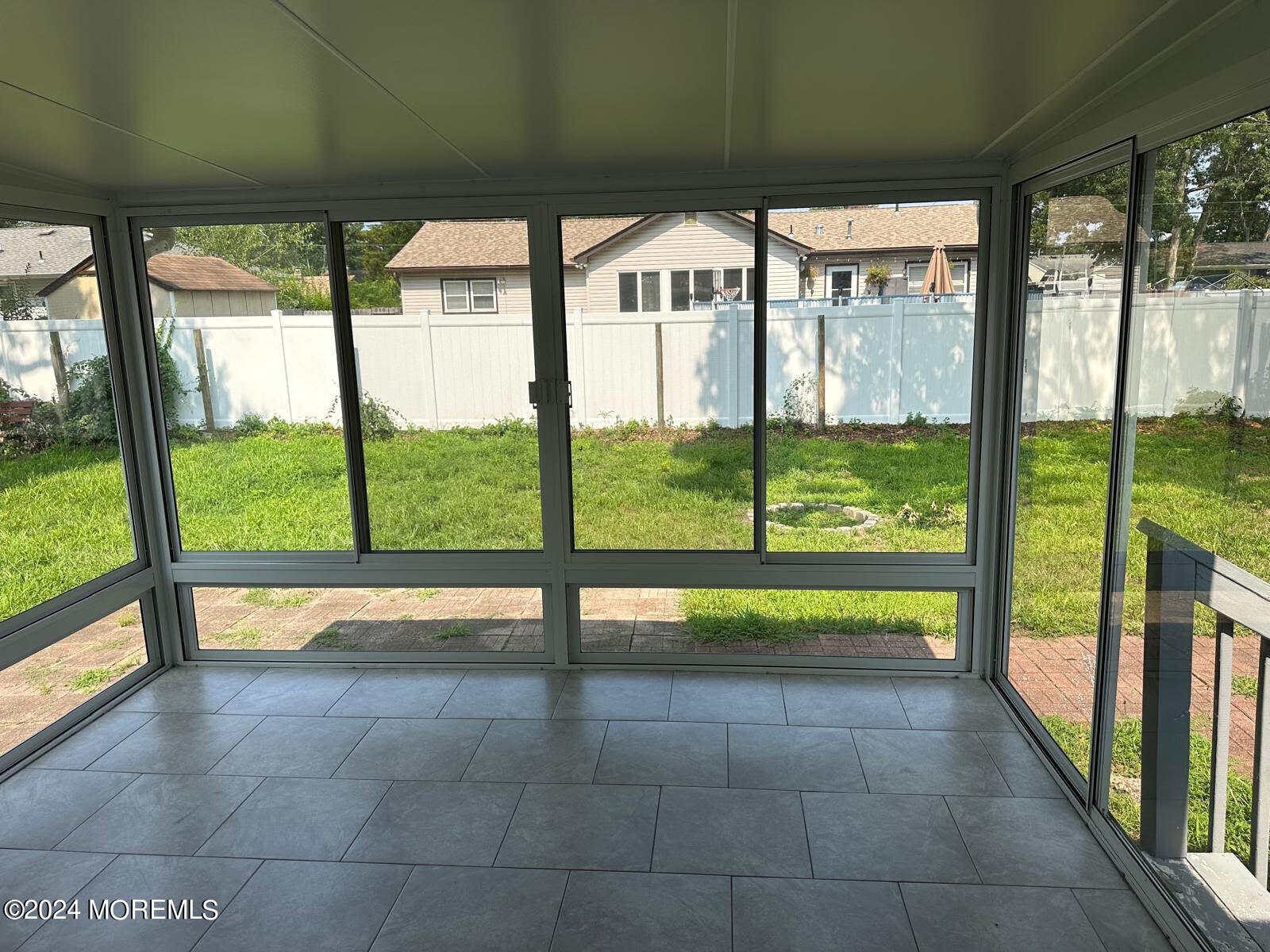 Photo 20 of 20 of 328 Mizzen Avenue house