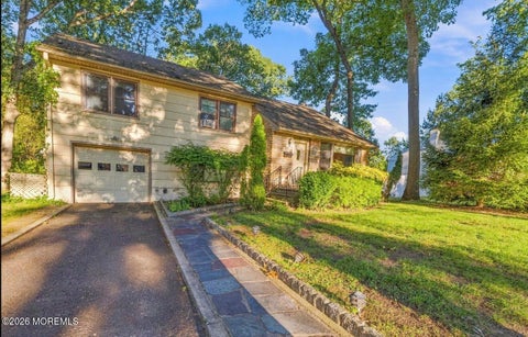 Homes For Rent - 187 Elmwood Road<br/> Monmouth County, Oakhurst, NJ 07755