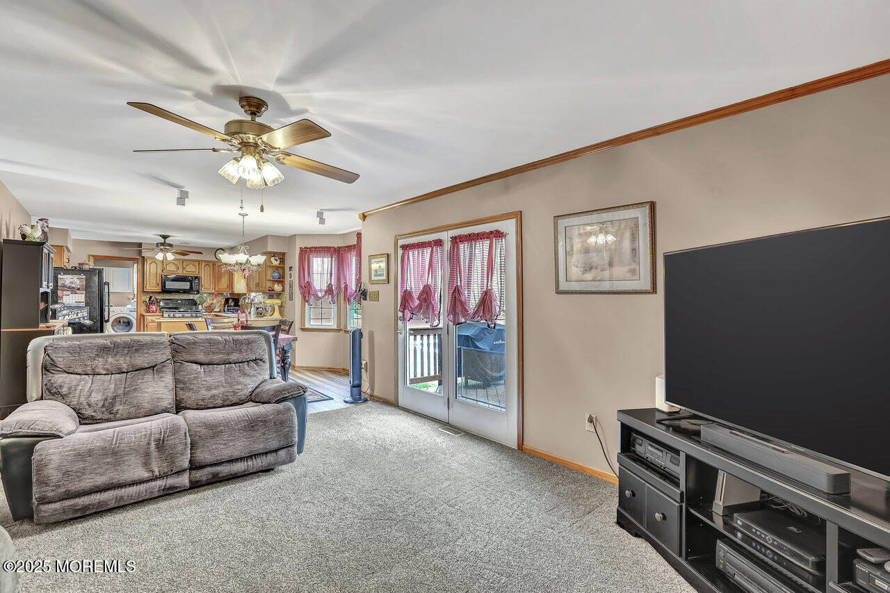 1427 Swan Lane, Mullica Hill, New Jersey image 16
