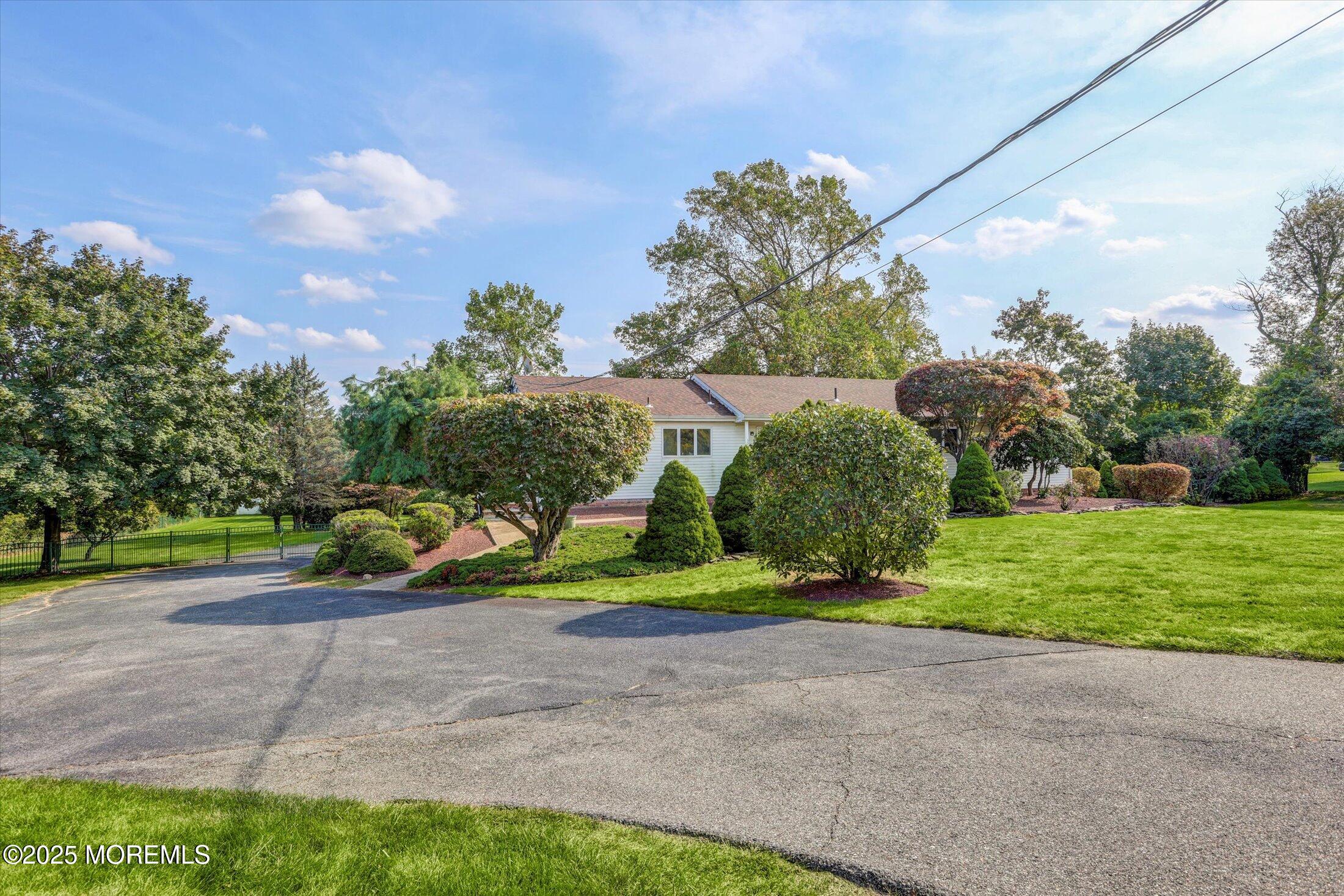 30 Pleasant Valley Road