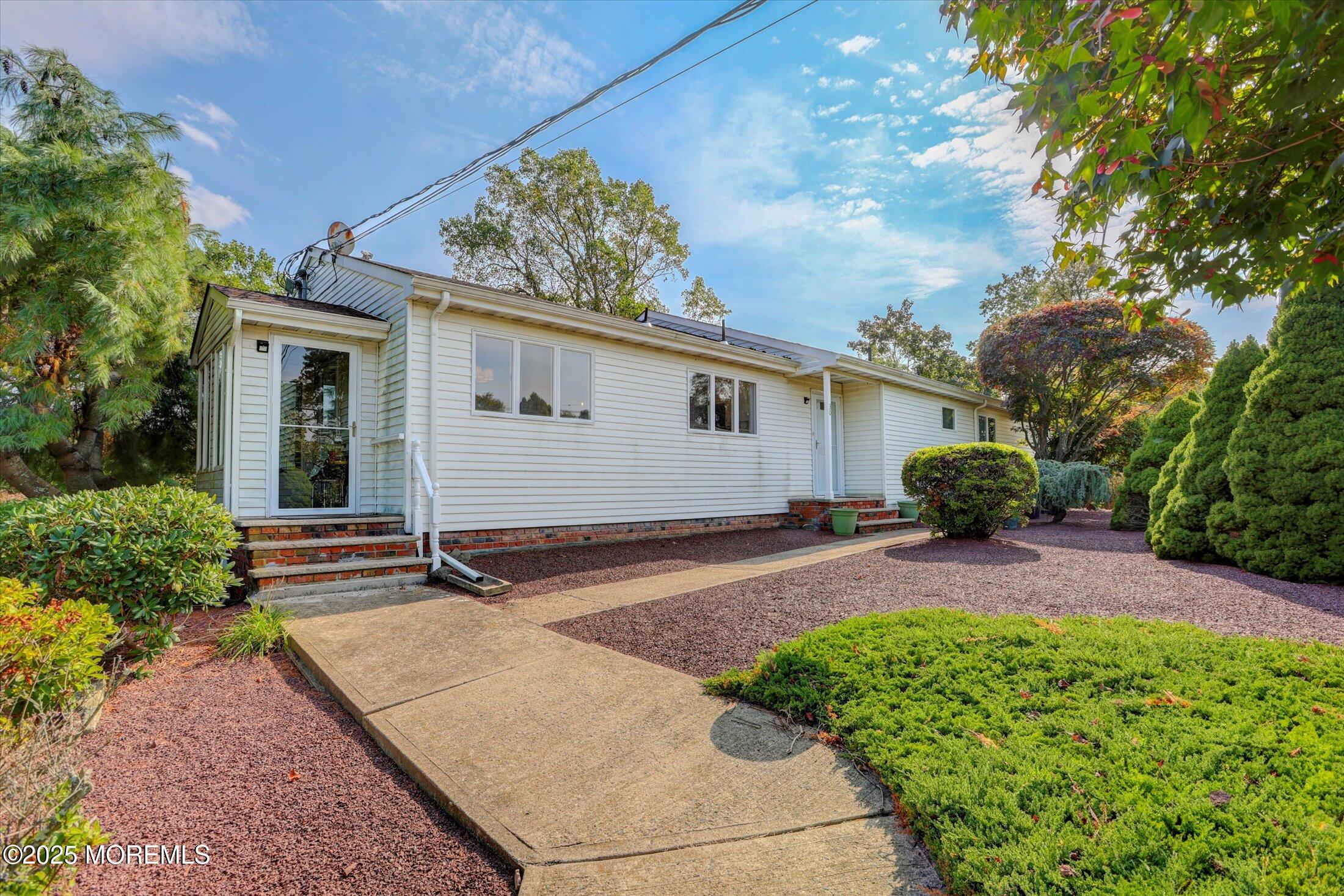 30 Pleasant Valley Road
