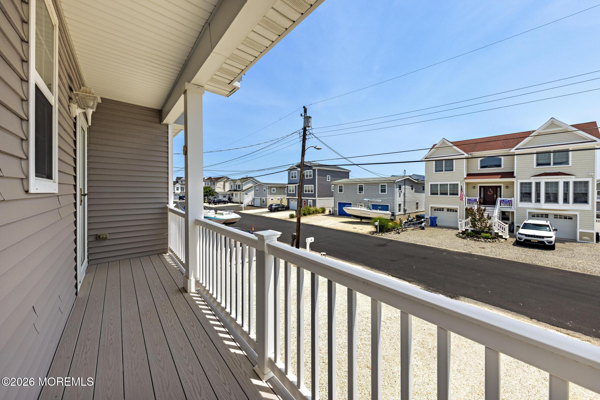 36 Clarence Drive