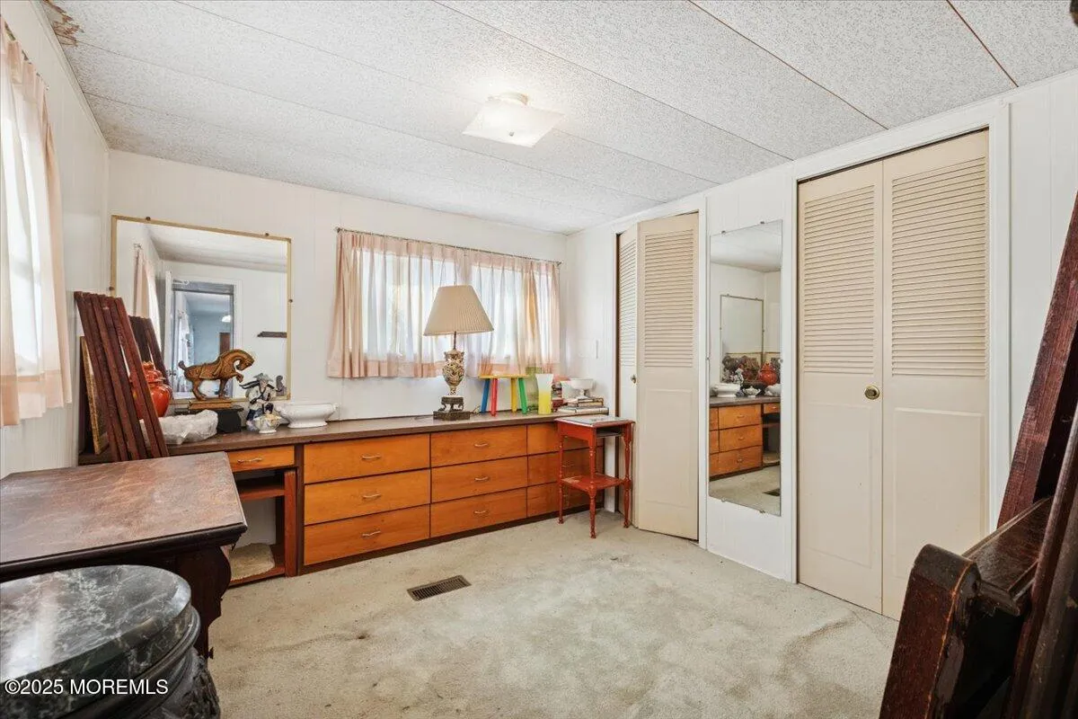 Toms River, New Jersey 08755, United States, 2 Bedrooms Bedrooms, ,2 BathroomsBathrooms,Residential,Active,222166