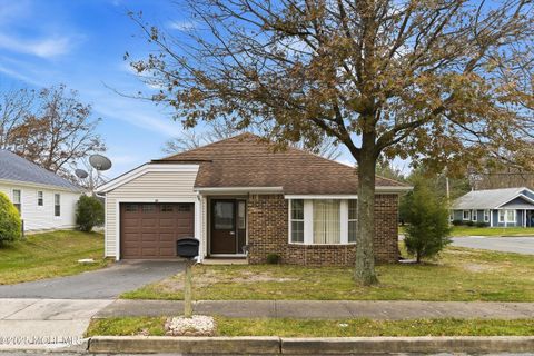 Homes For Sale - 25 Willow Drive<br/> Barnegat, NJ 08005
