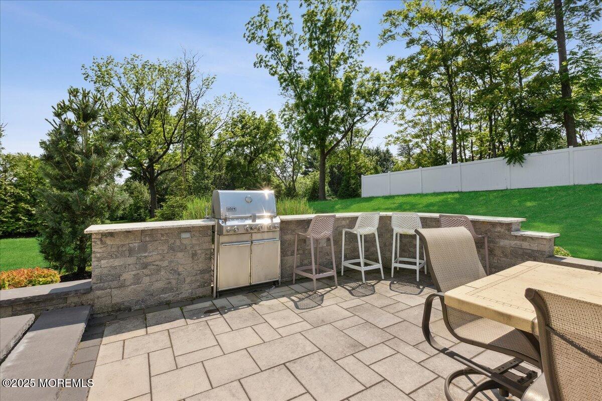 23 Interlachen Court, Monroe Township, New Jersey image 4