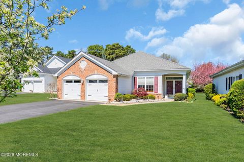 Photo of 35 Quicksilver Court, Lakewood, NJ 08701 (MLS # 22609400)