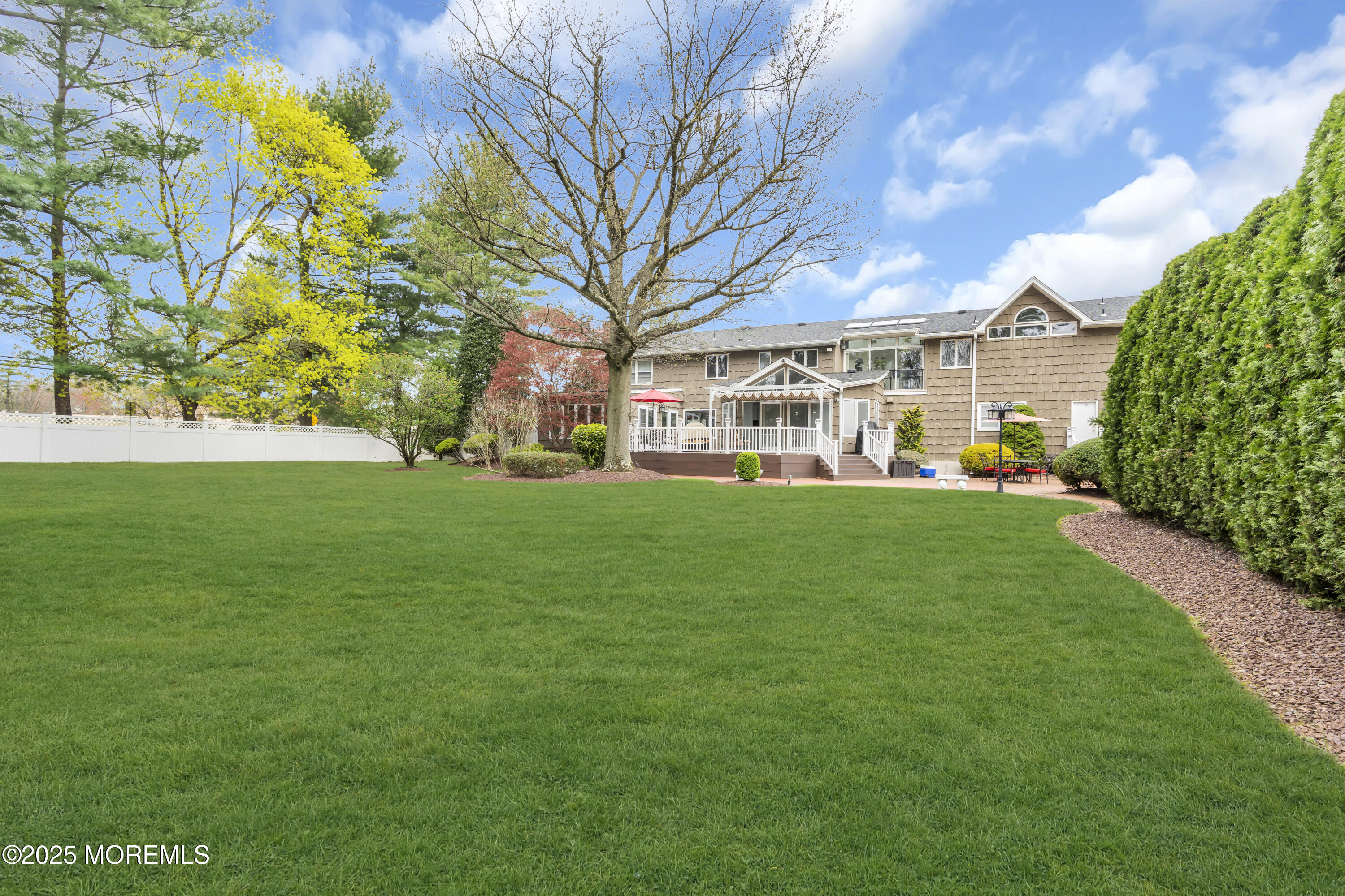 2 Liberty Road, Marlboro, New Jersey image 6