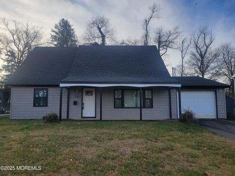 16 Fair Lane Matawan NJ 07747