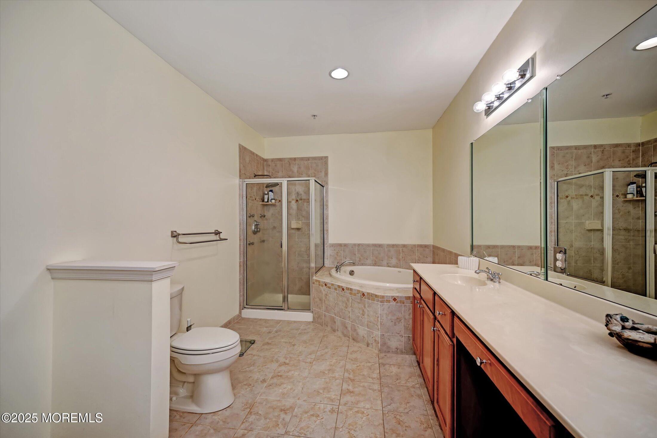7102 Falston Circle #102, Old Bridge, New Jersey image 26