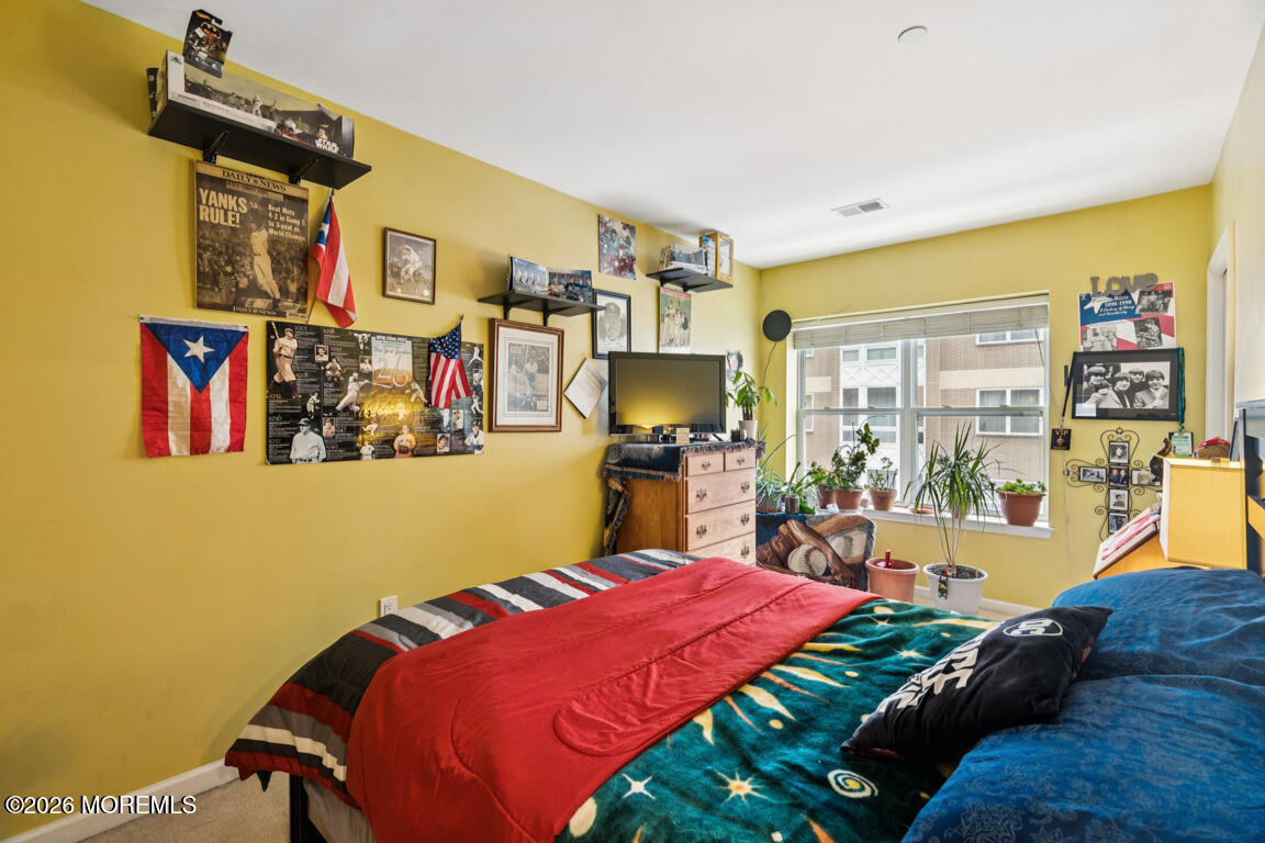 368 Rector Street 419