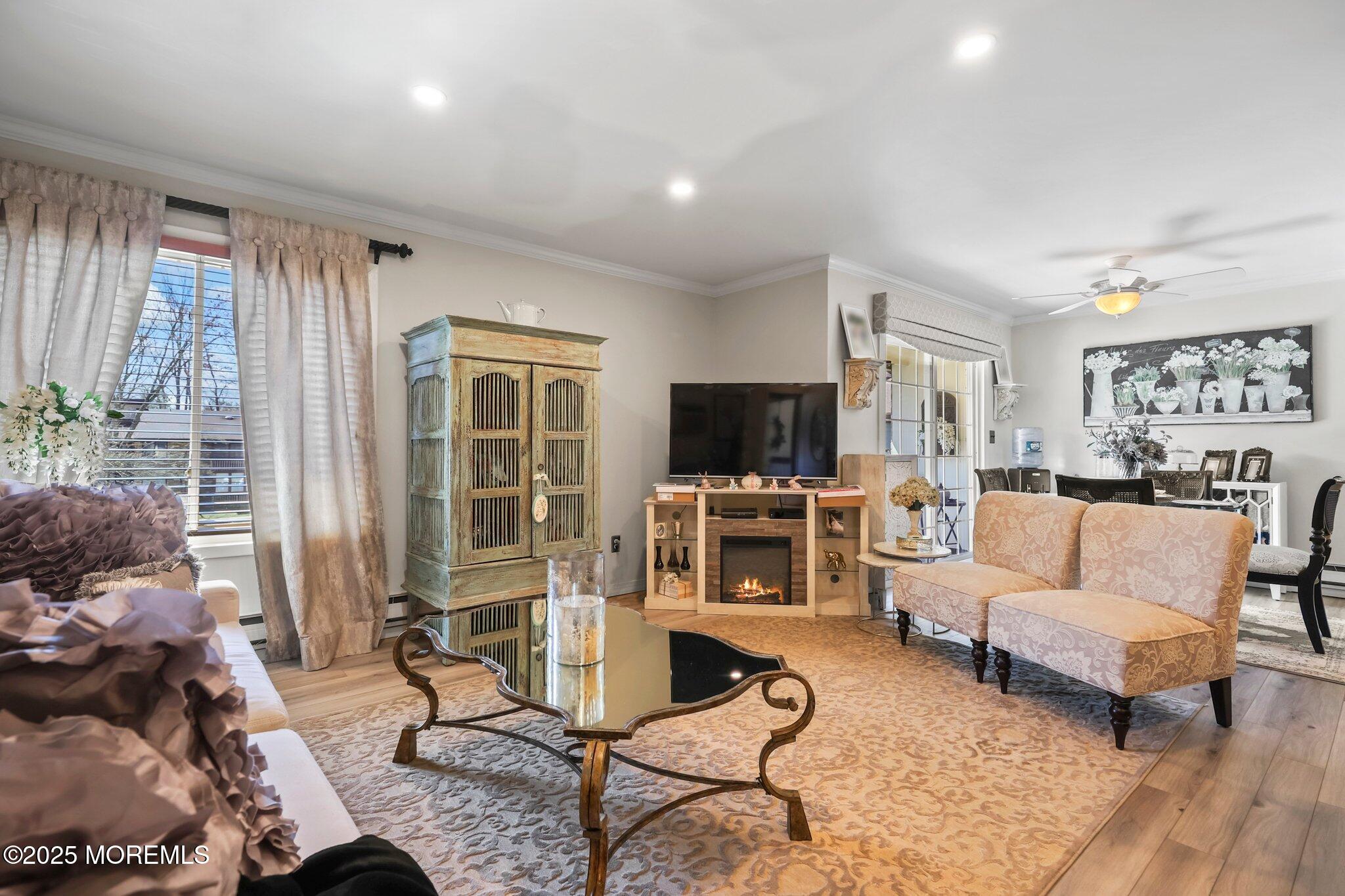 160 Cross Slope Court #F, Manalapan, New Jersey image 8