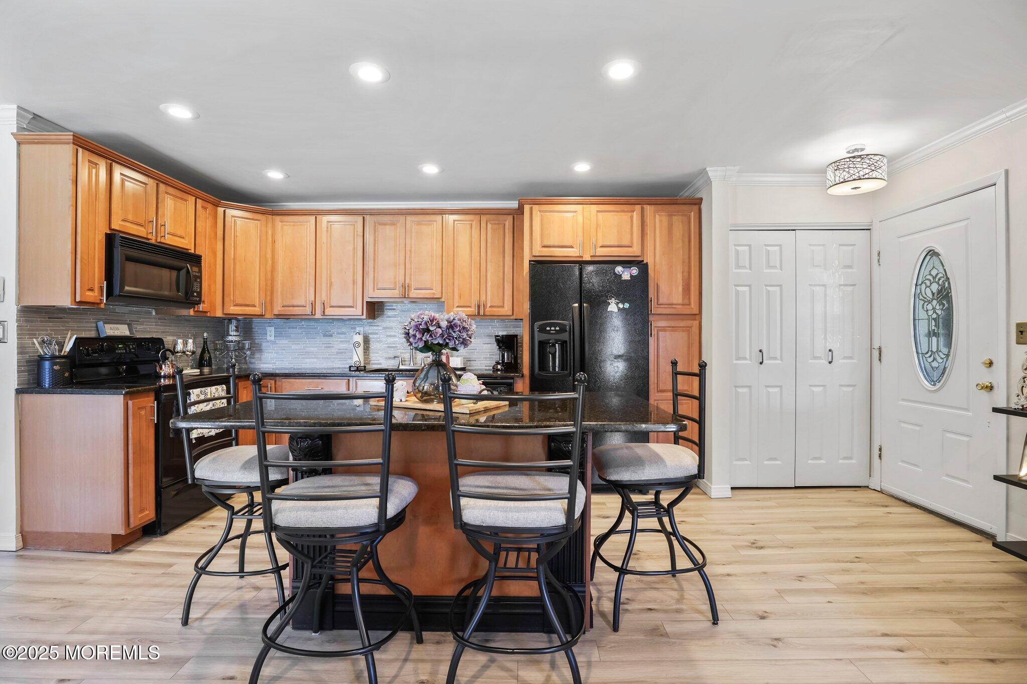 160 Cross Slope Court #F, Manalapan, New Jersey image 4