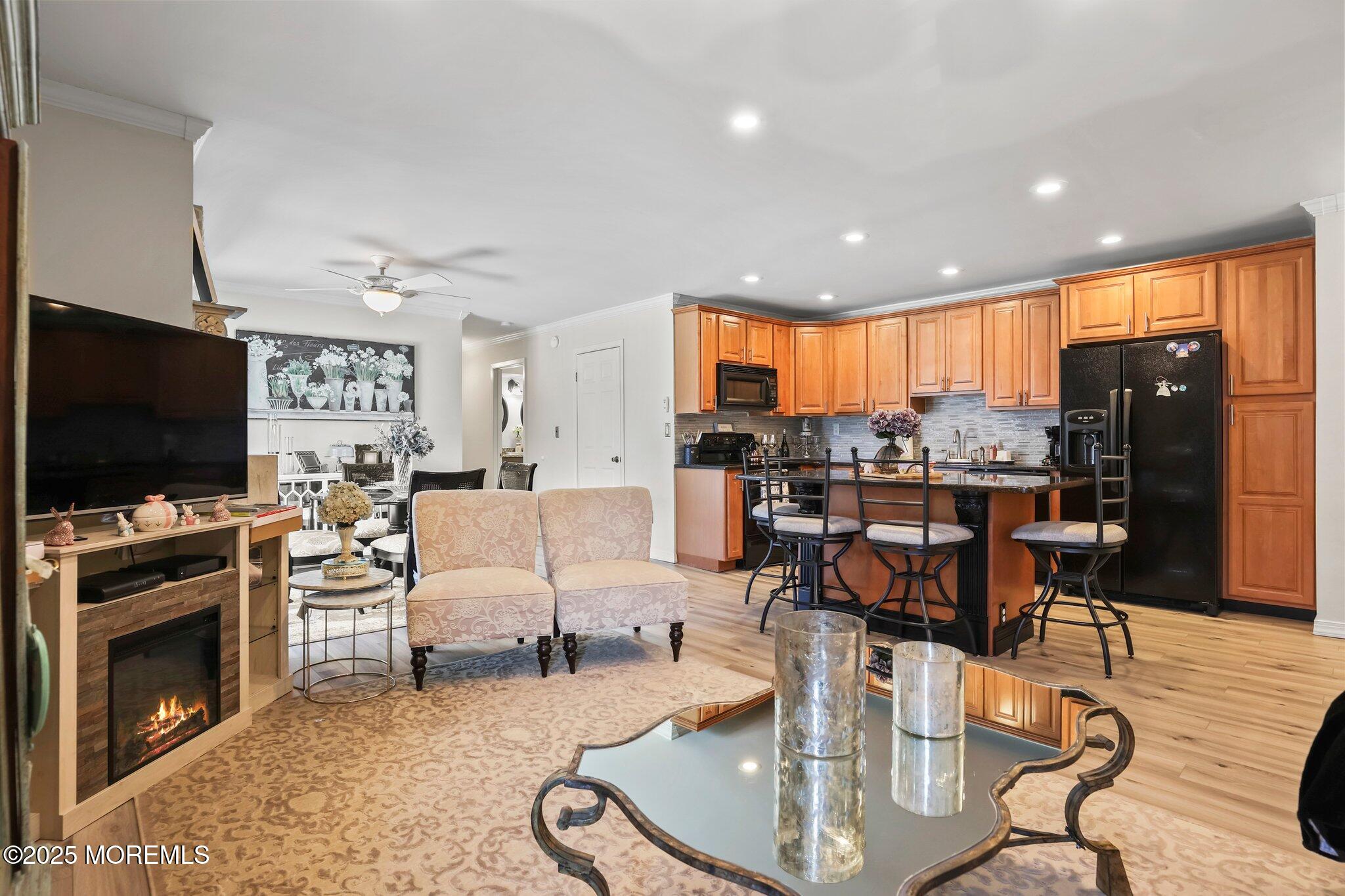 160 Cross Slope Court #F, Manalapan, New Jersey image 7