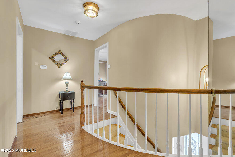 35 Harness Lane, Marlboro, New Jersey image 23