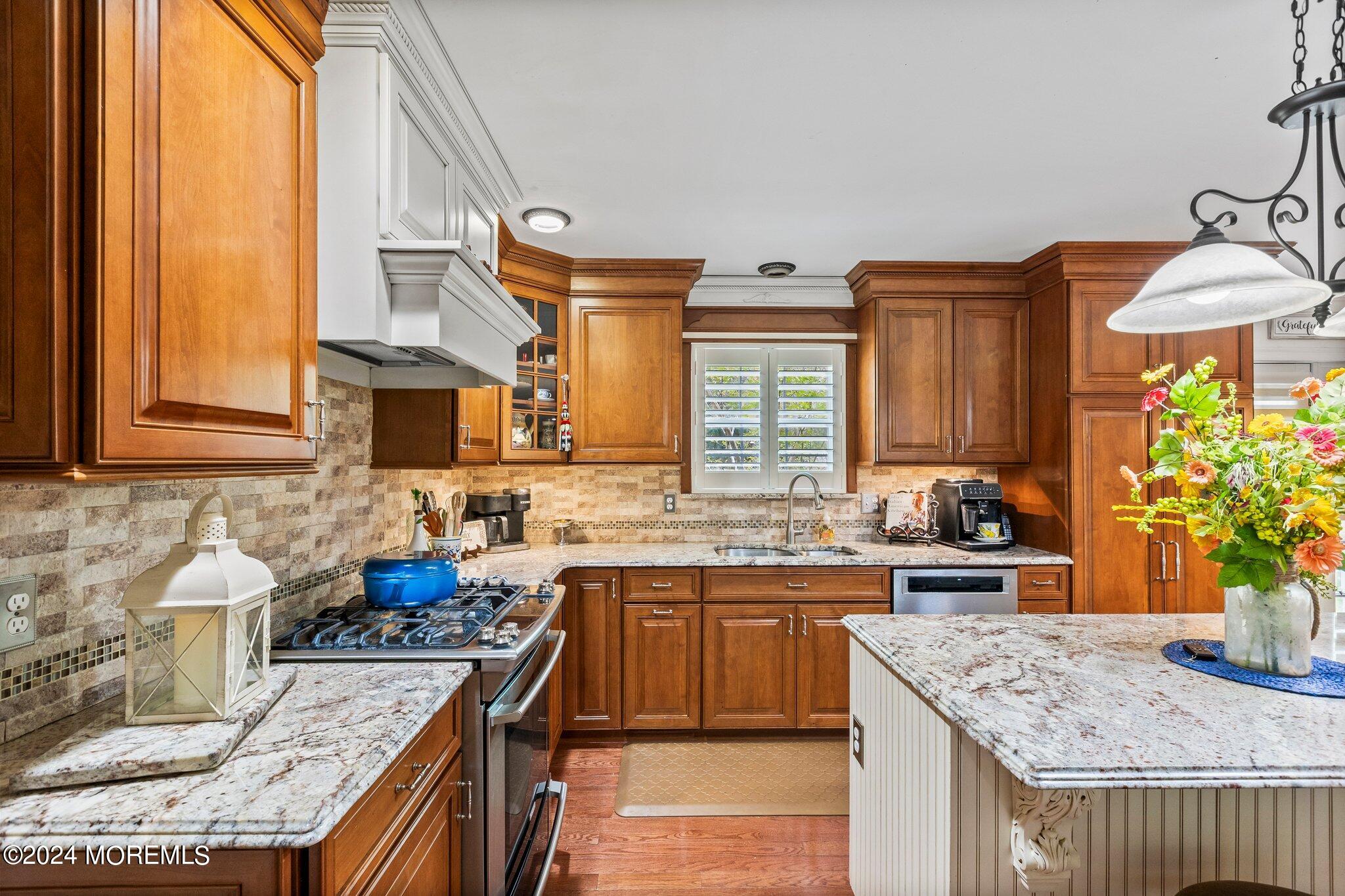 5 Sugar Pine Drive, Jackson, New Jersey image 12