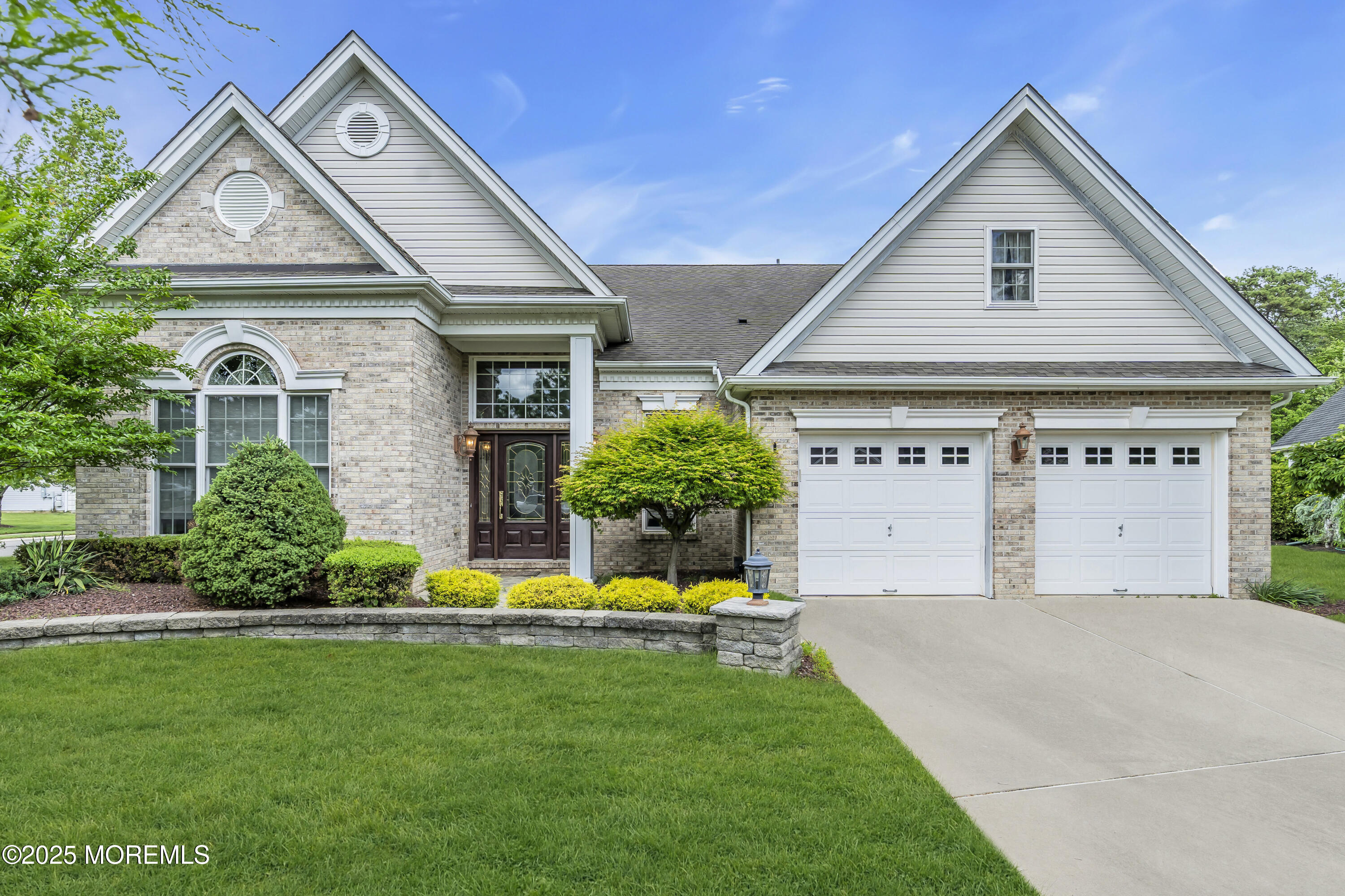 1 Lattimore Court, Freehold, New Jersey image 1