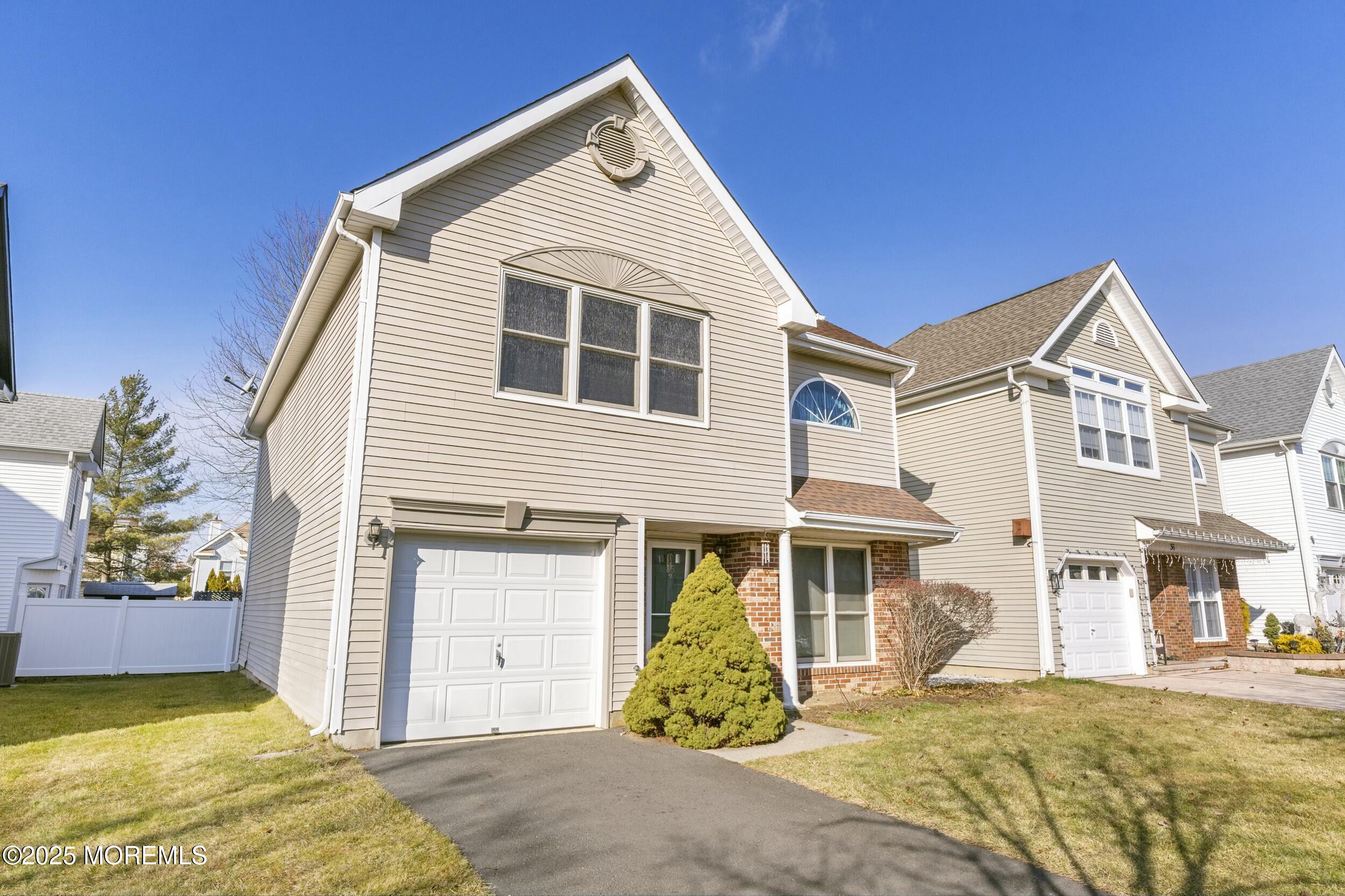 35 Glen Oaks Court, Old Bridge, New Jersey image 4