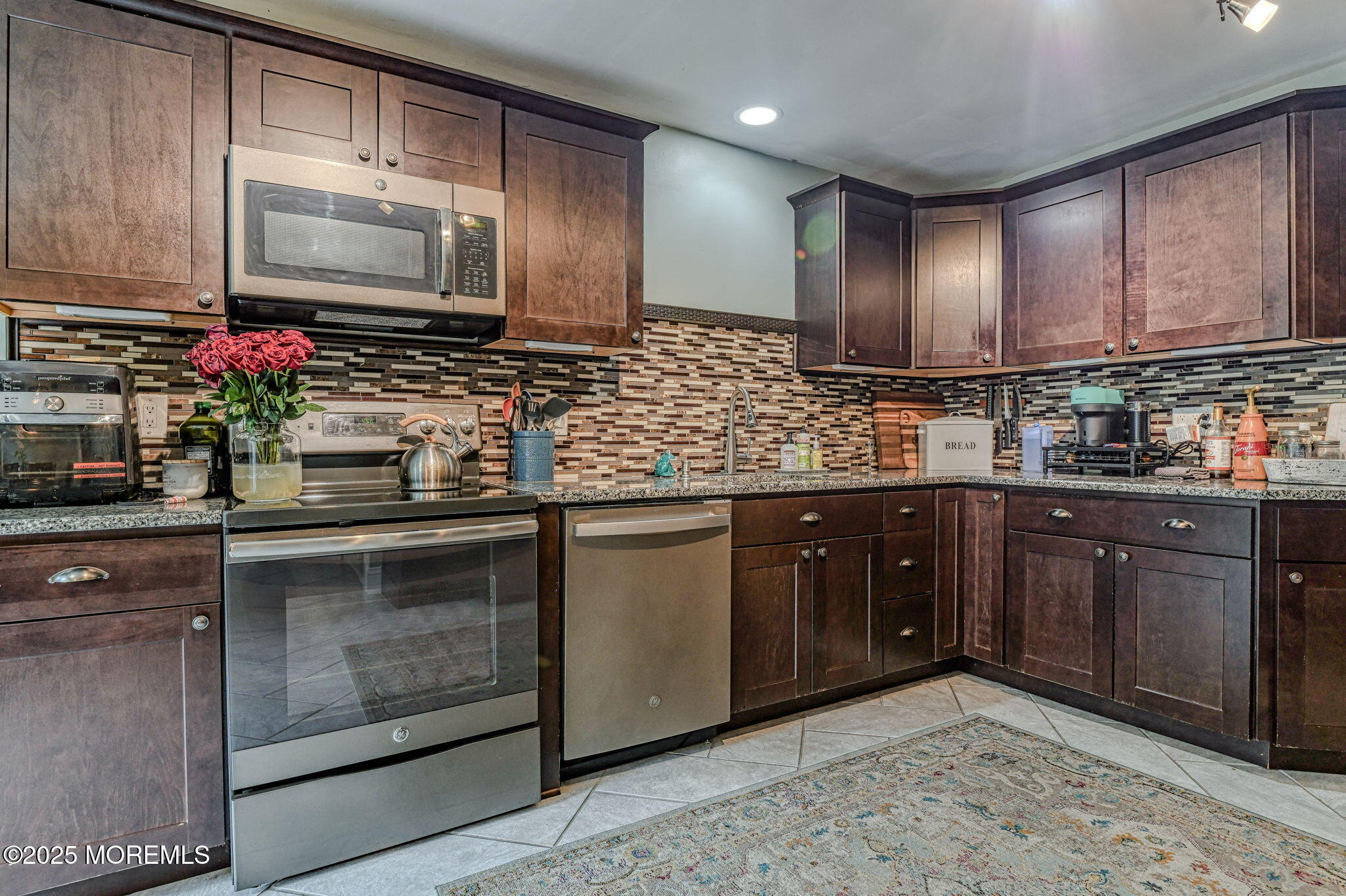48 Brookside Avenue, Old Bridge, New Jersey image 16