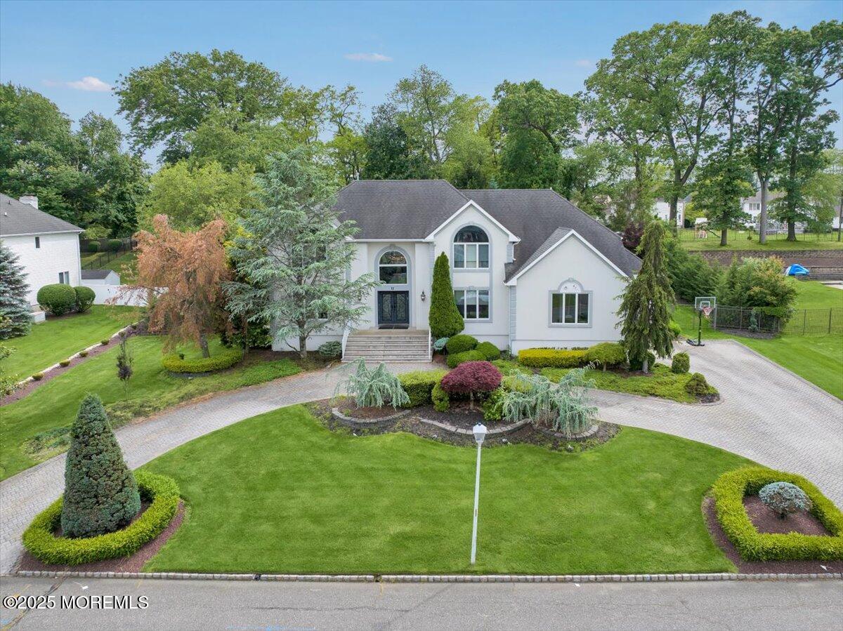 11 Hemingway Court, Morganville, New Jersey image 3