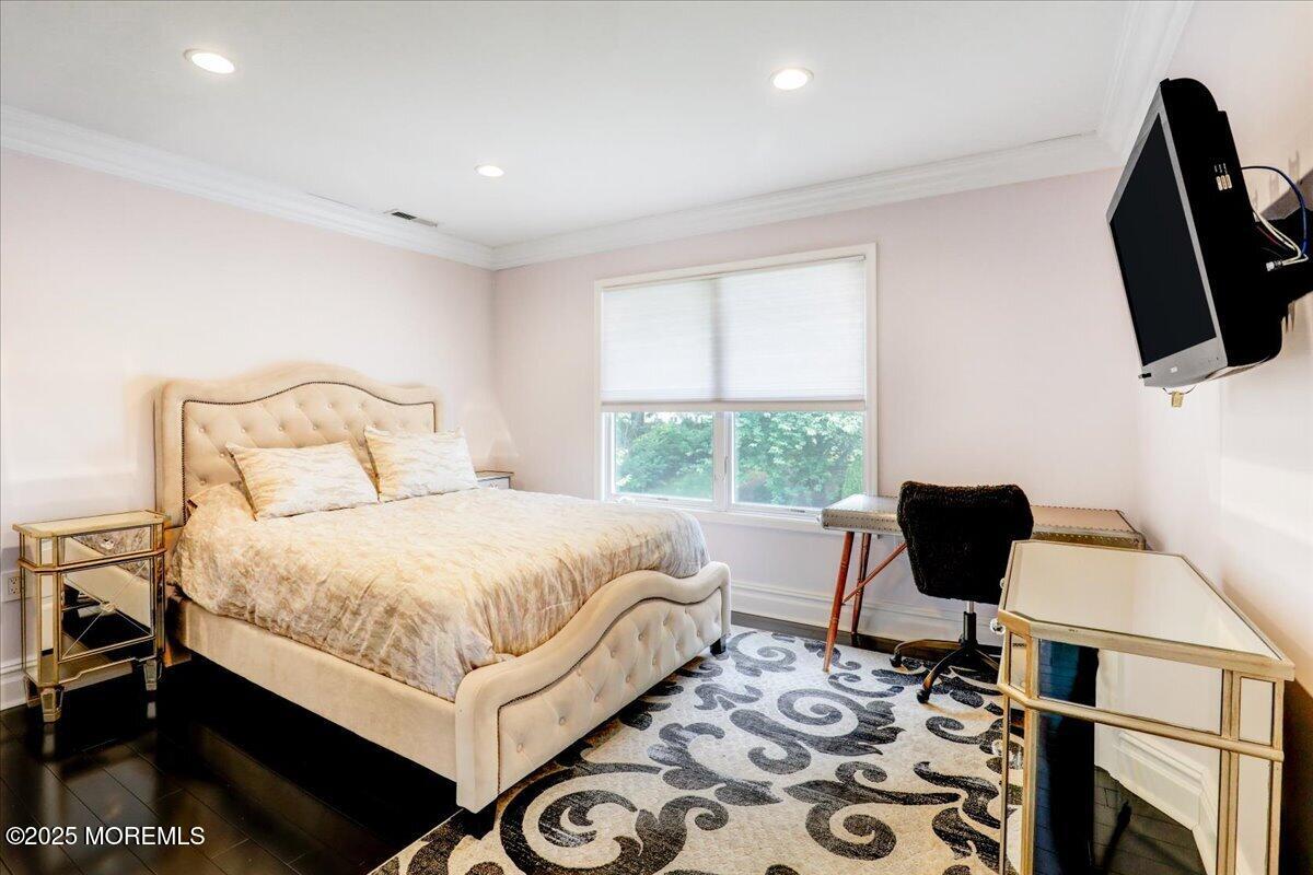 11 Hemingway Court, Morganville, New Jersey image 44
