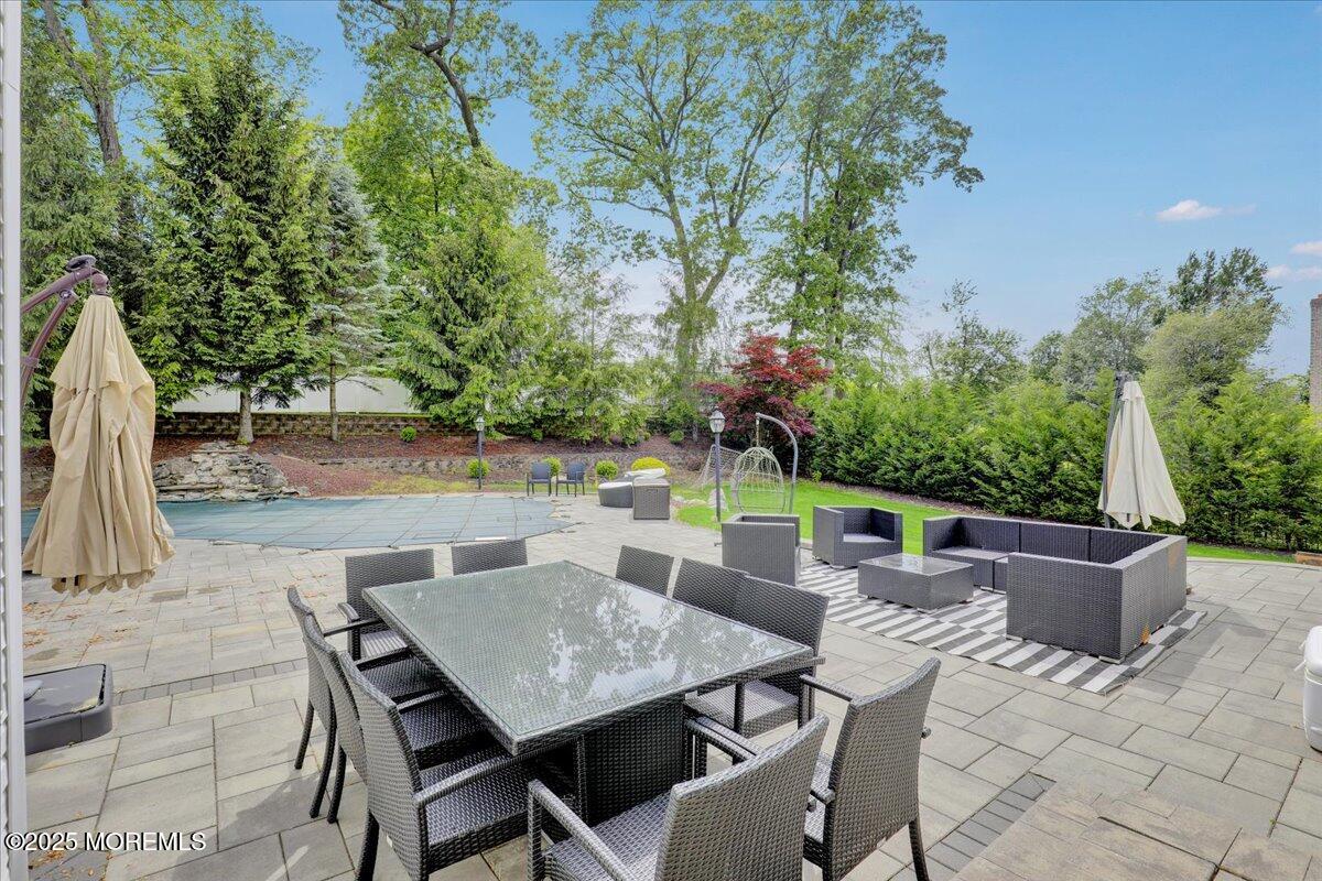11 Hemingway Court, Morganville, New Jersey image 47