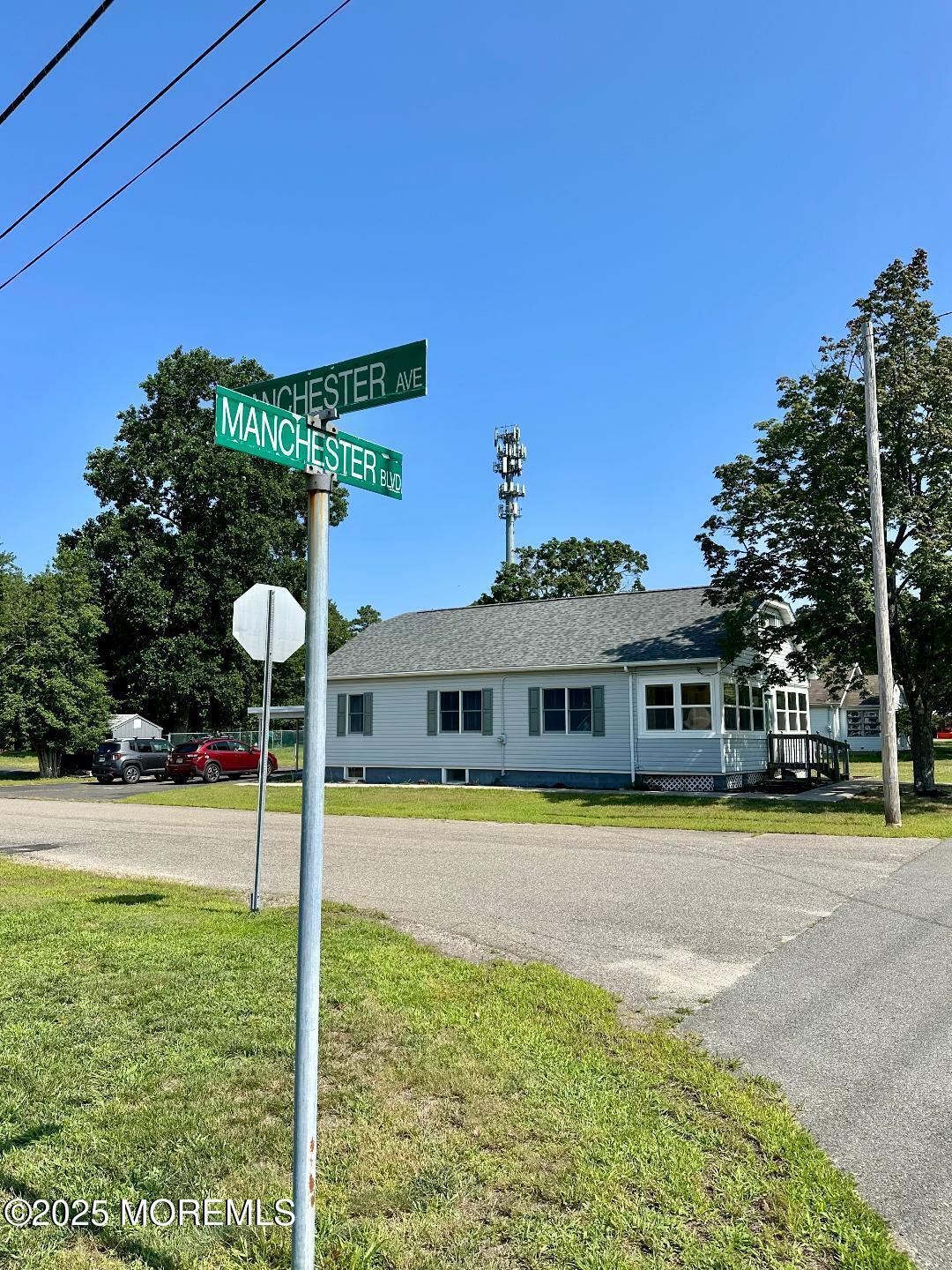 200 Manchester Boulevard