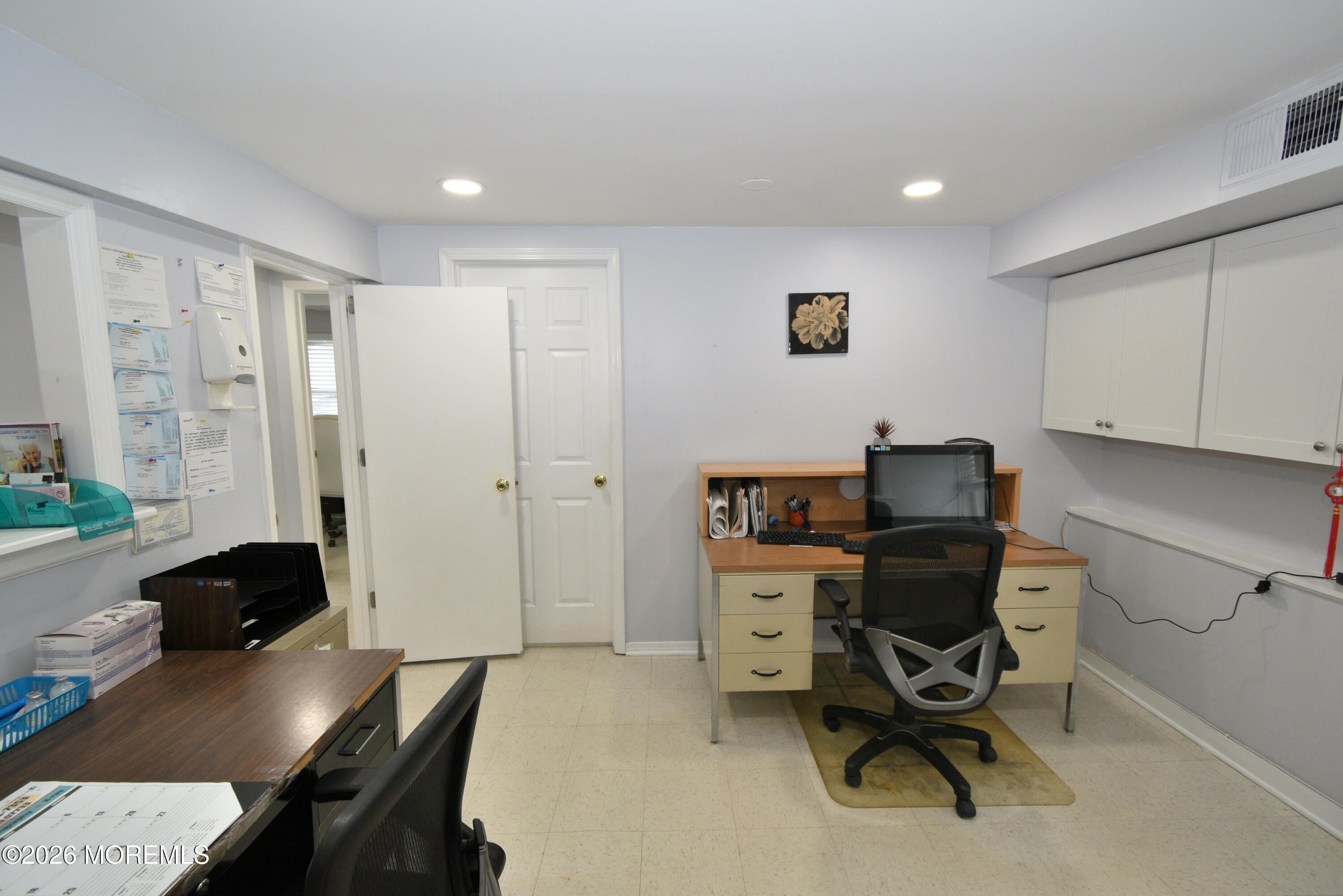 648 Holmdel Road 200