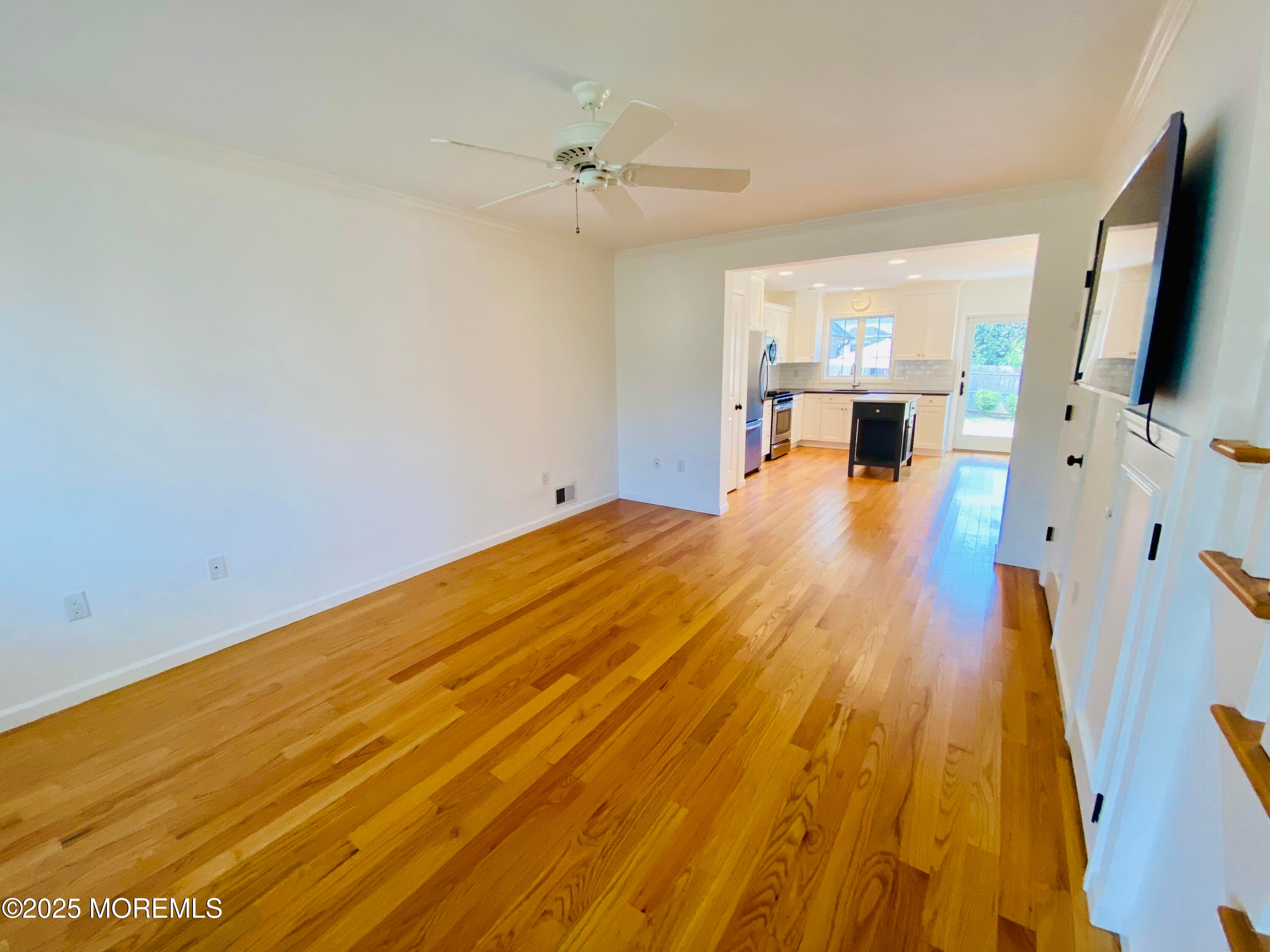 32 1st Street