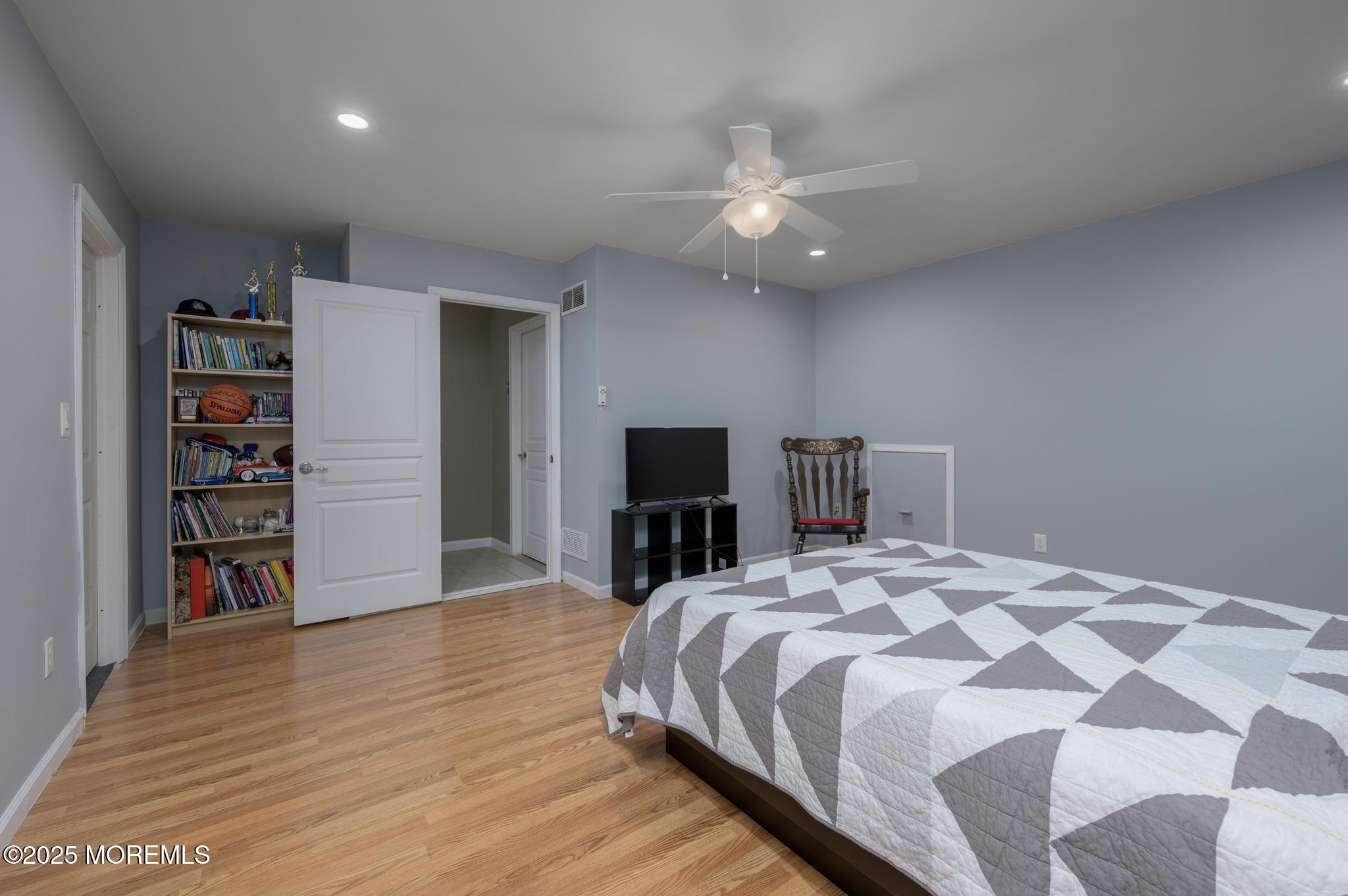 8 Ascot Lane, Manchester, New Jersey image 32