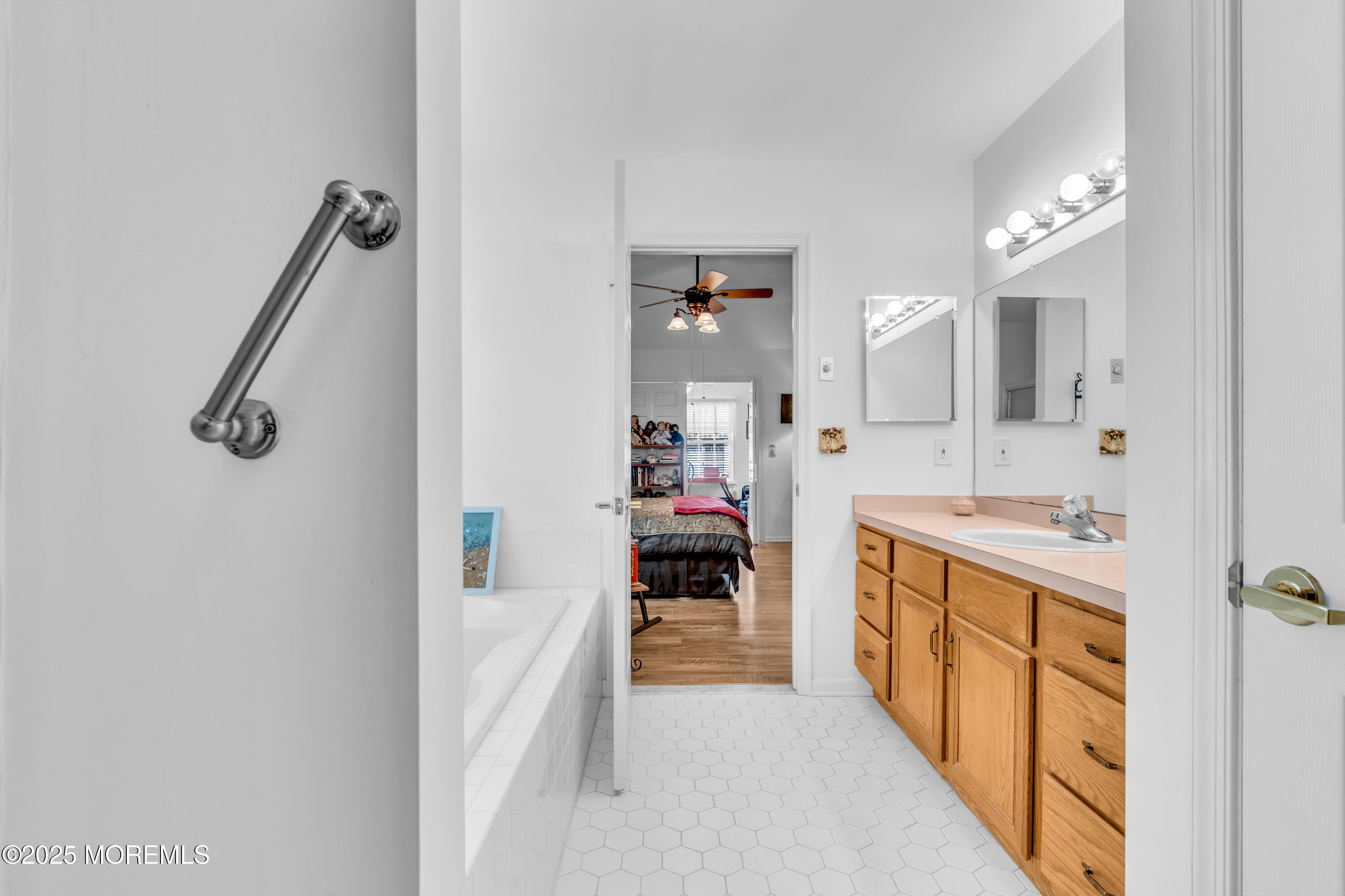 13 Manchester Court, Jackson, New Jersey image 18