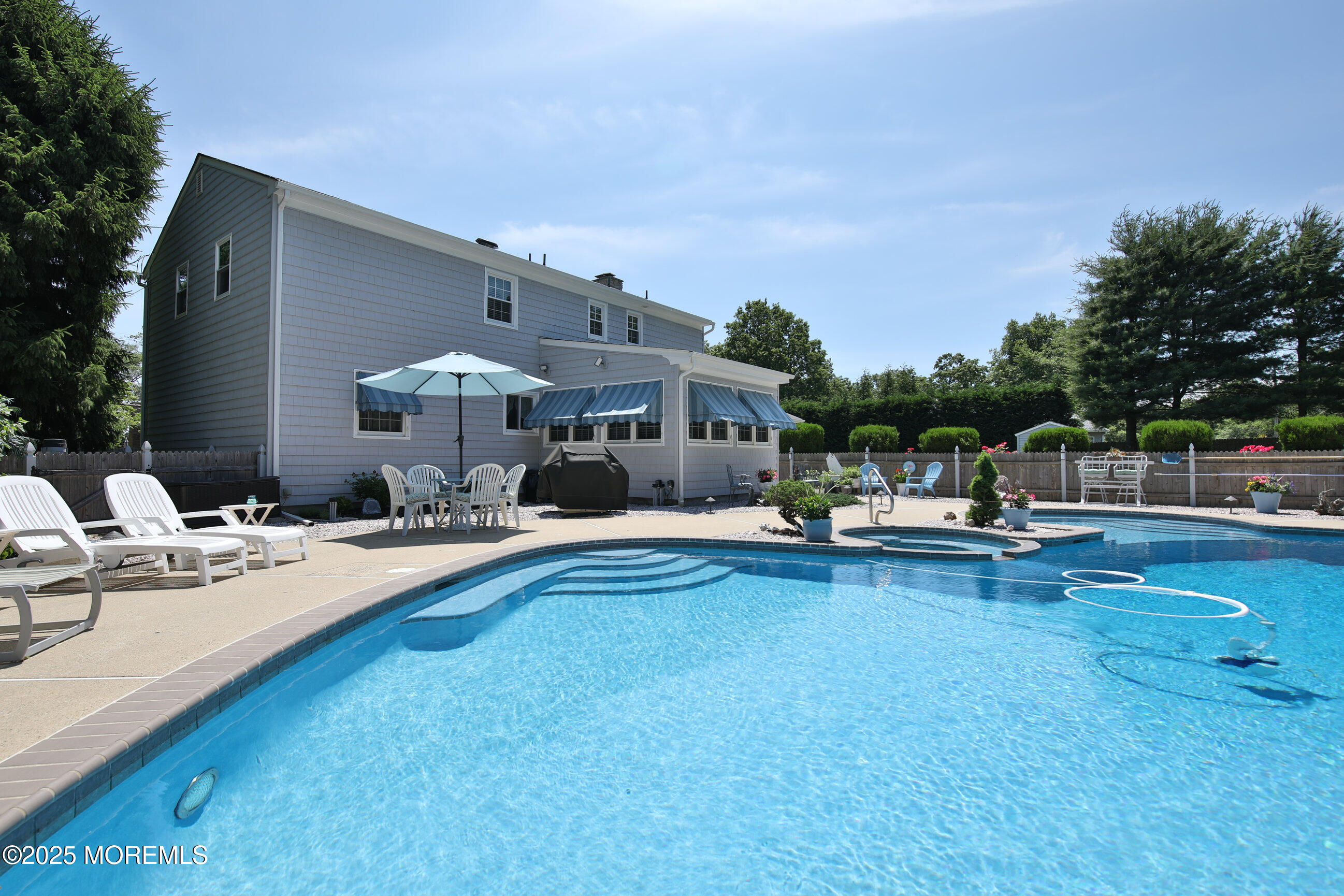 1405 Rockafeller Drive