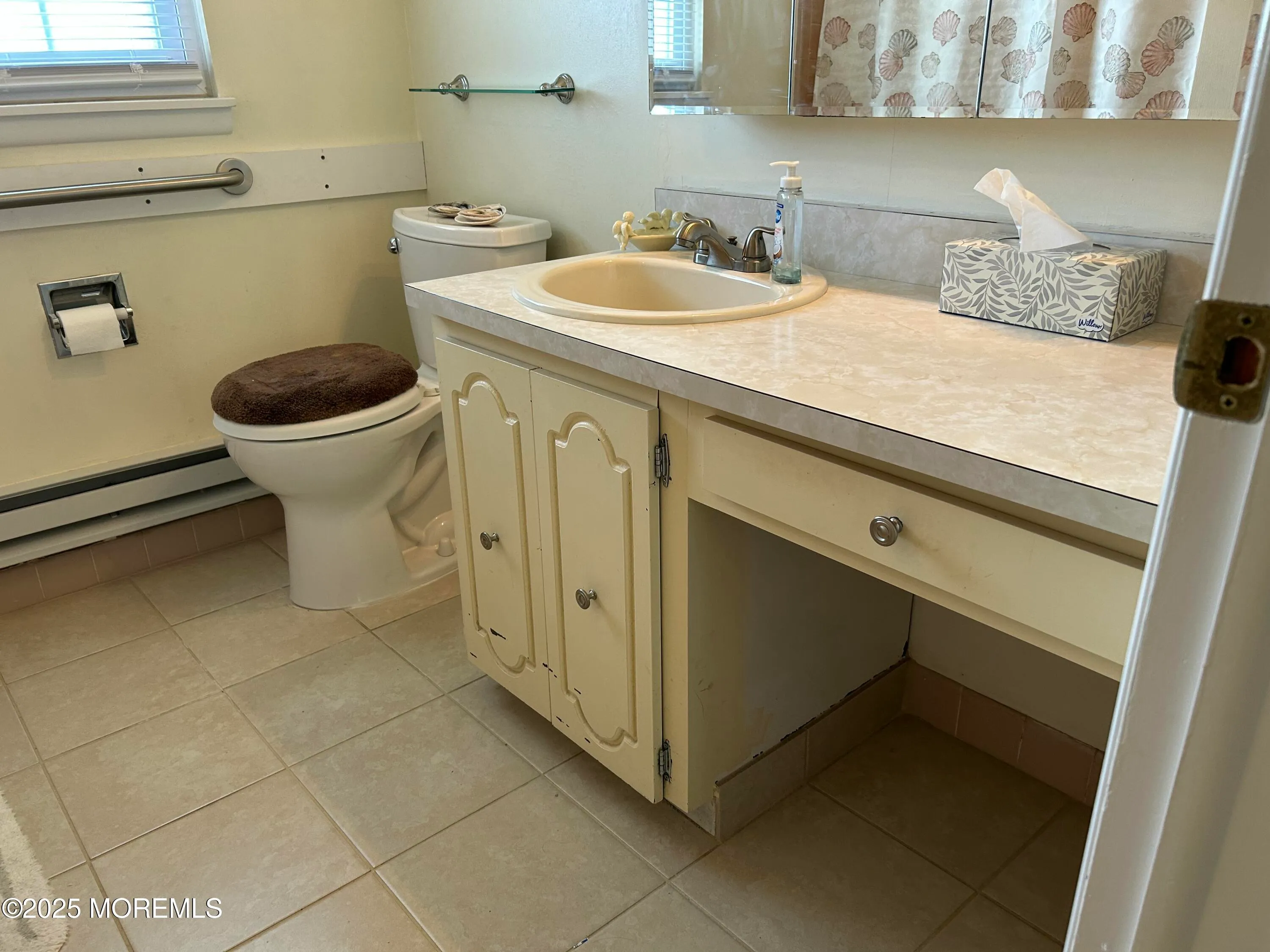 Lakewood, New Jersey 08701, United States, 2 Bedrooms Bedrooms, ,1 BathroomBathrooms,Residential,Active,188560