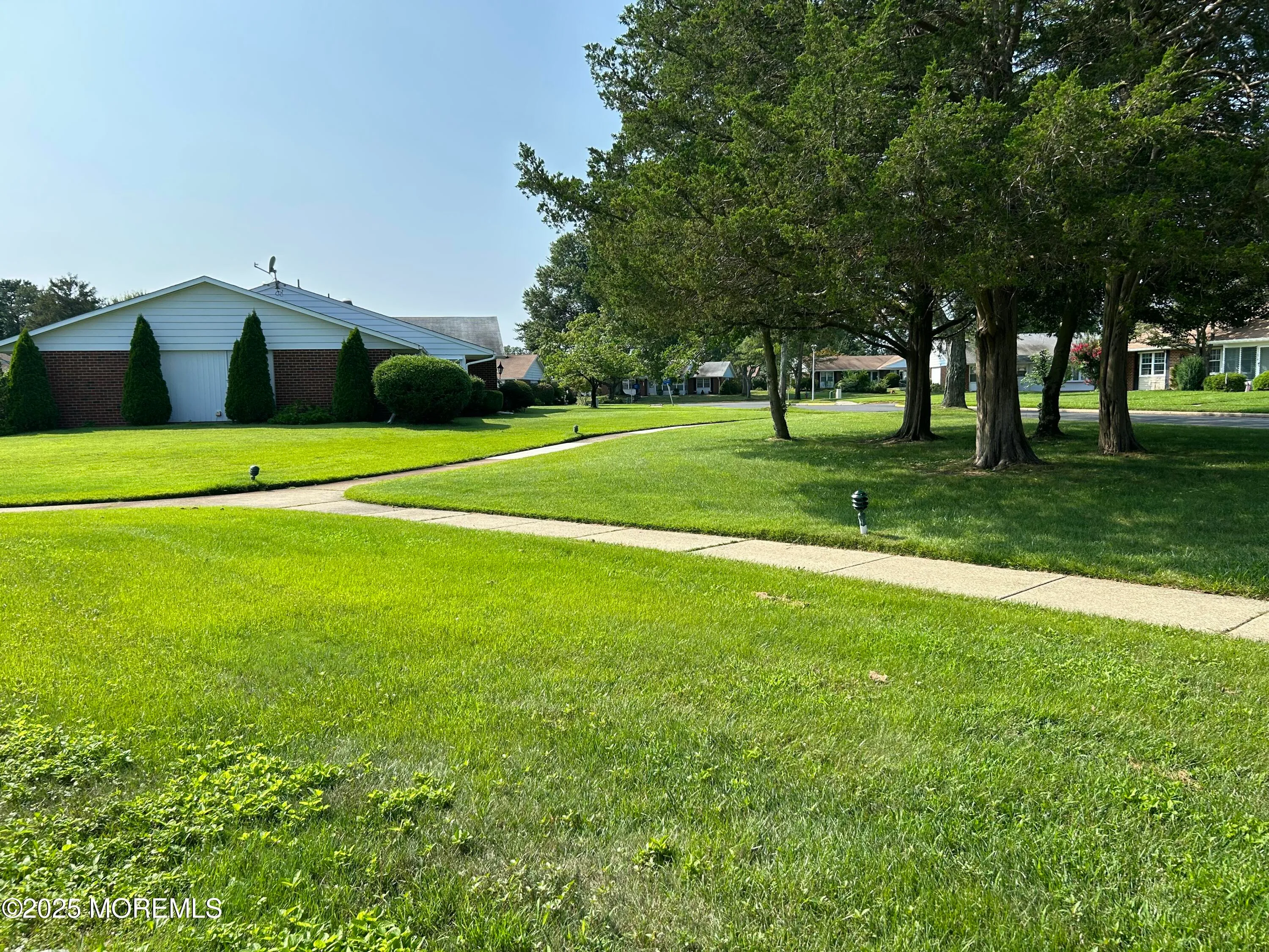 Lakewood, New Jersey 08701, United States, 2 Bedrooms Bedrooms, ,1 BathroomBathrooms,Residential,Active,188560