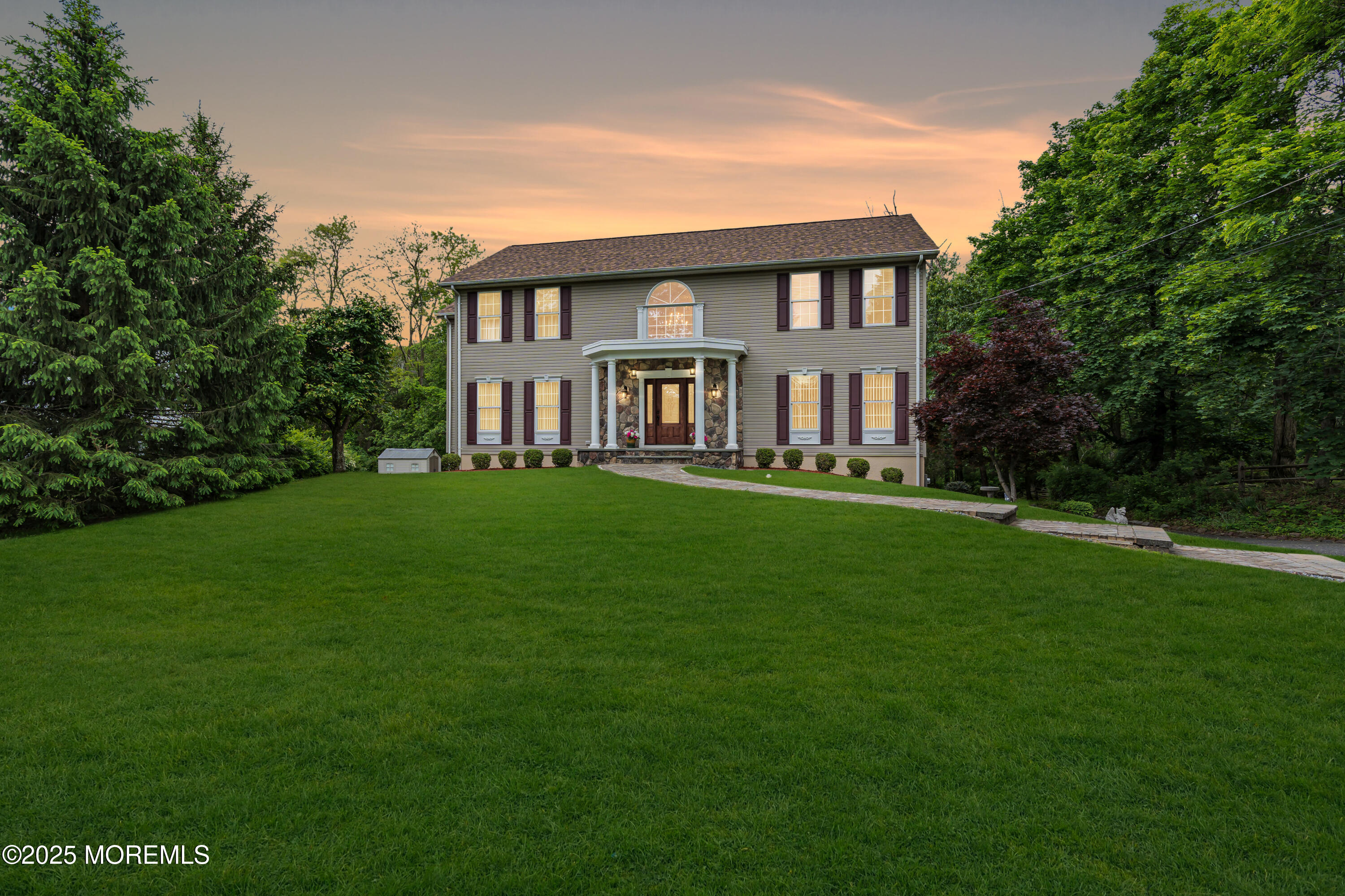 16 West Avenue, Gladstone, New Jersey image 2