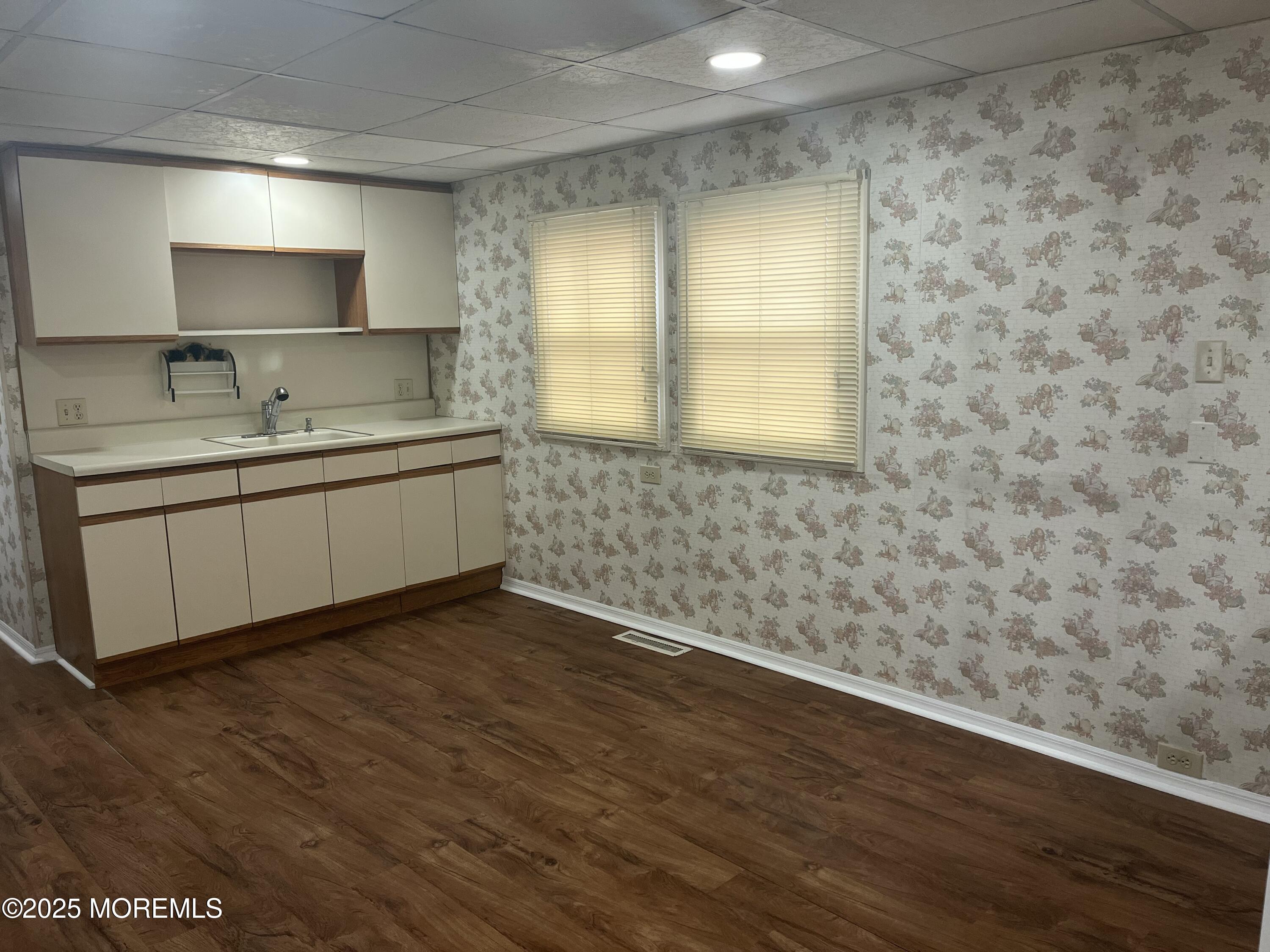 15 Roberts Road, Toms River, New Jersey image 9