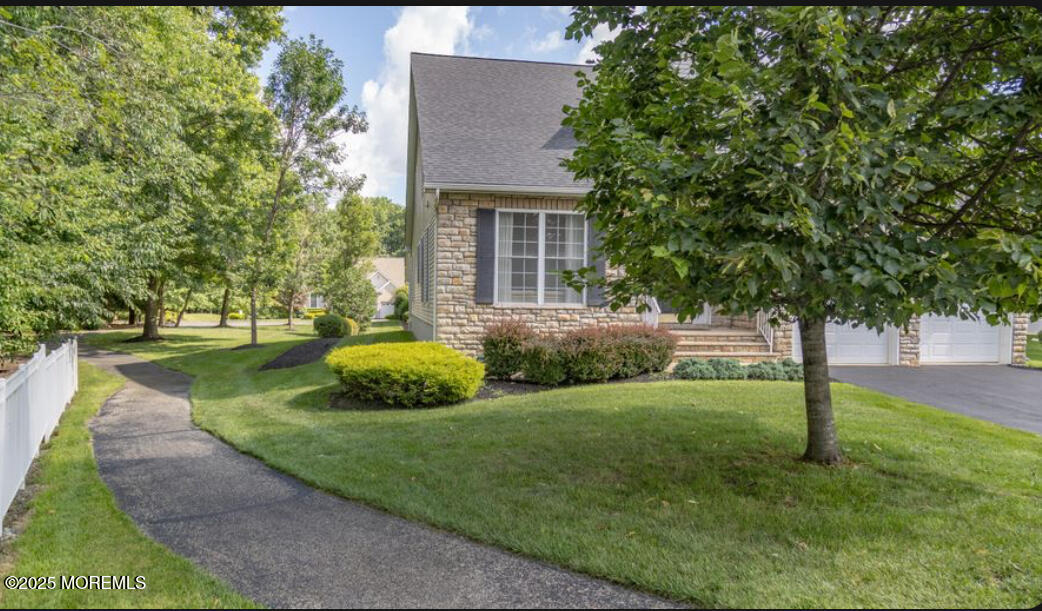 448 Edinburgh Place