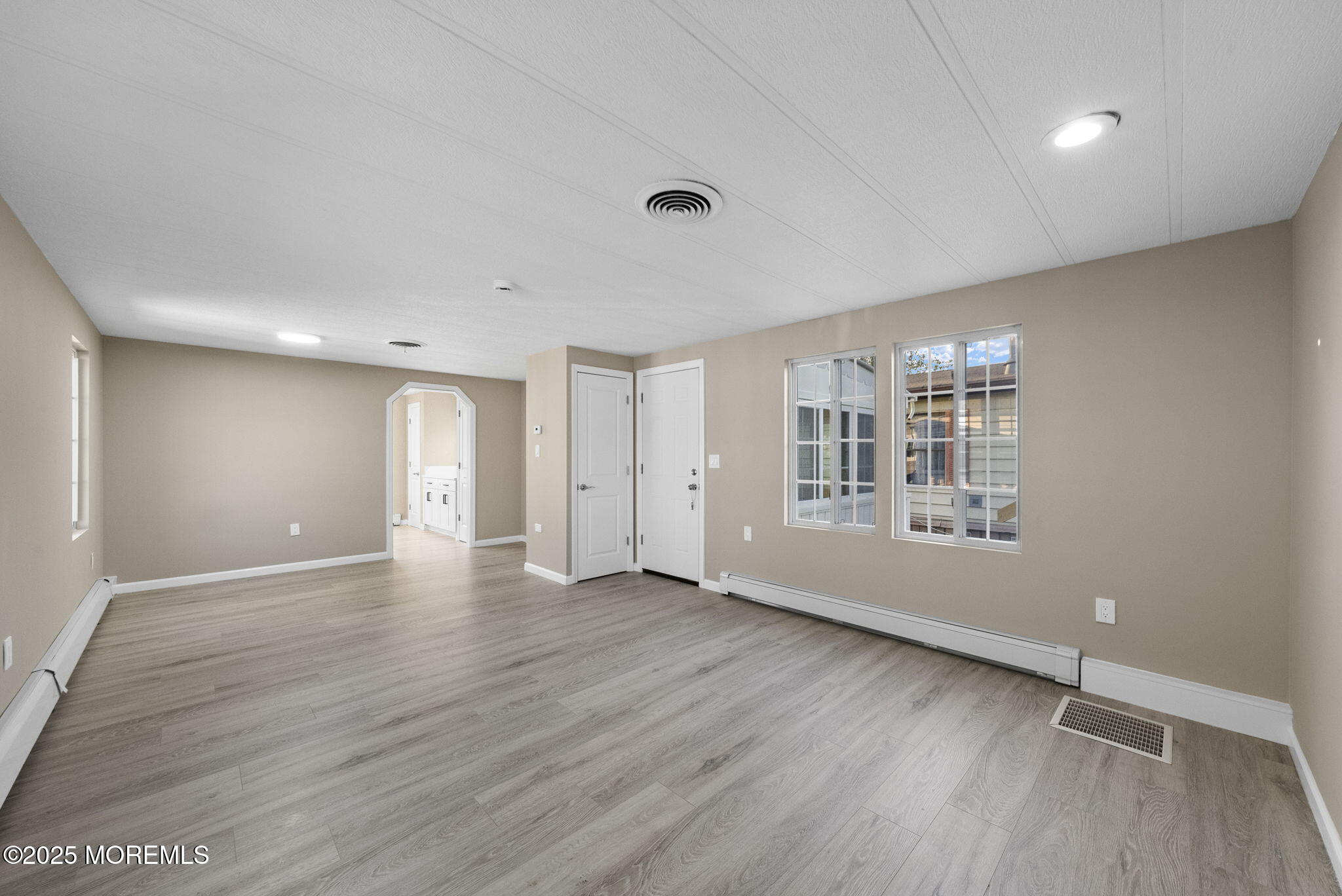 13 Deerbrook Boulevard, North Brunswick, New Jersey image 15