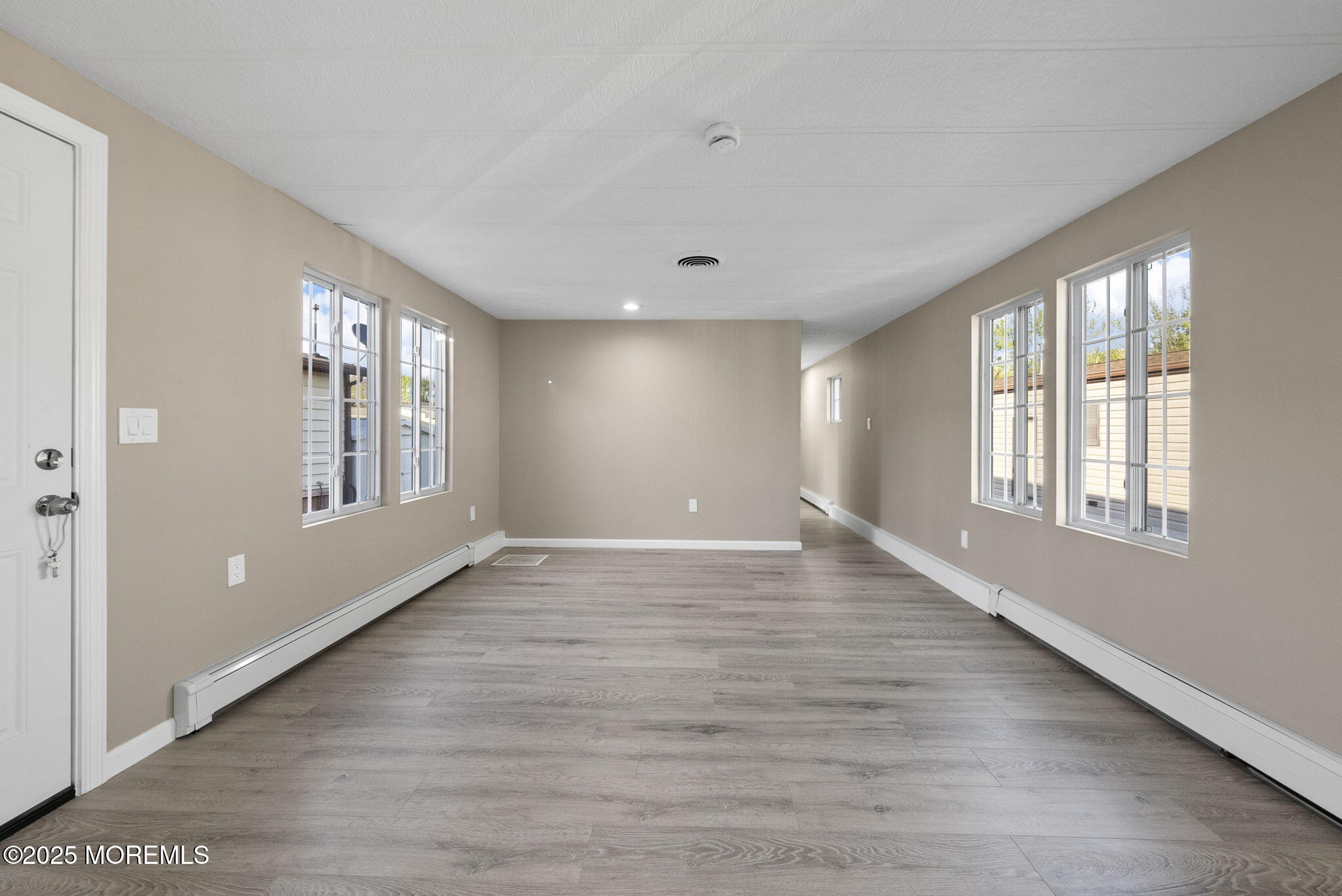 13 Deerbrook Boulevard, North Brunswick, New Jersey image 16