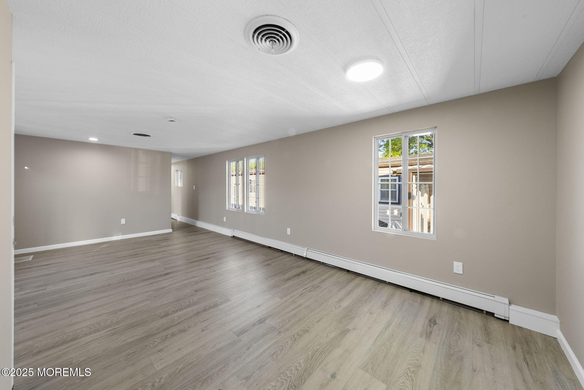 13 Deerbrook Boulevard, North Brunswick, New Jersey image 18