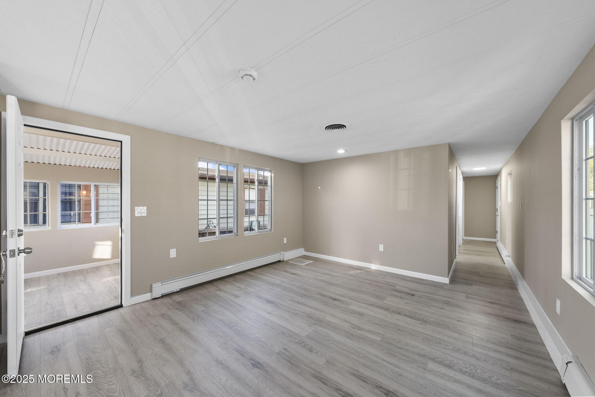 13 Deerbrook Boulevard, North Brunswick, New Jersey image 14