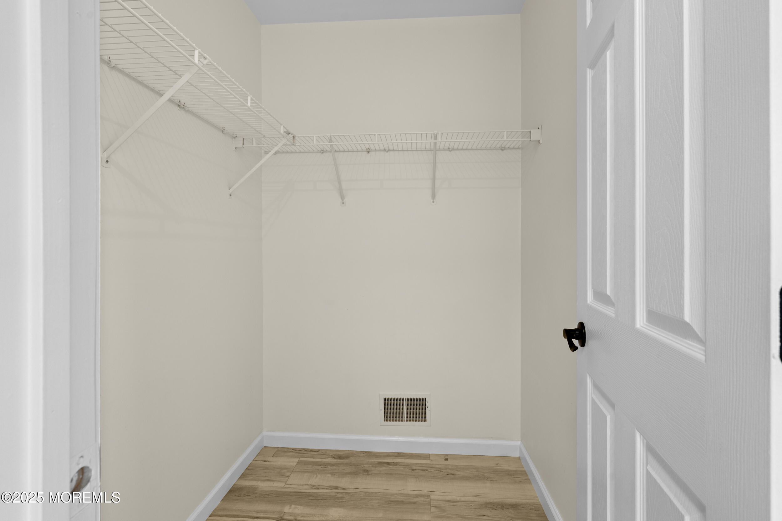 1534 Forecastle Avenue, Manahawkin, New Jersey image 28